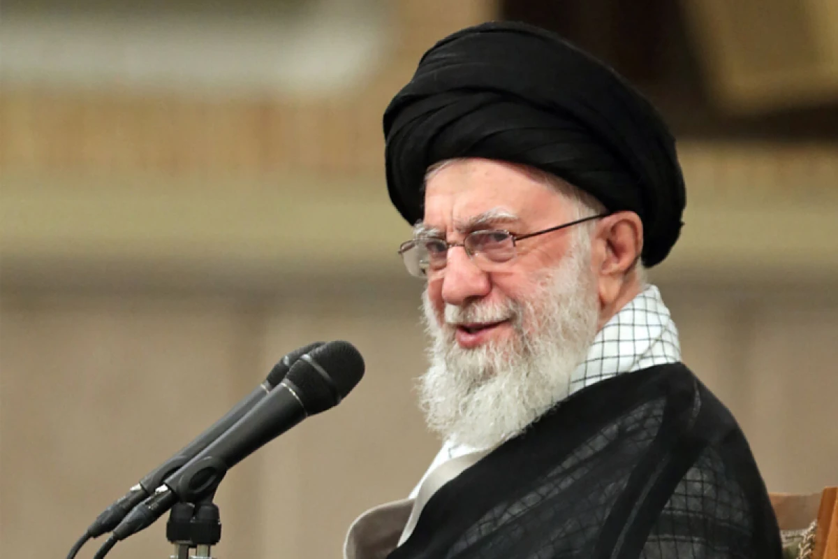 Khamenei bietet US-Forderungen die Stirn