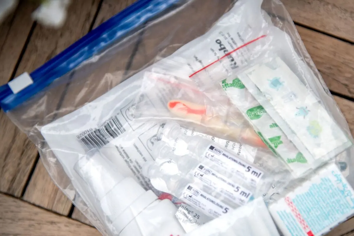 Beim Packen fürs Festival vergisst so mancher die Festival-Apotheke