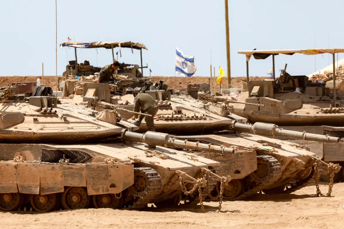 Israelische Panzer an der Grenze zum Gazastreifen