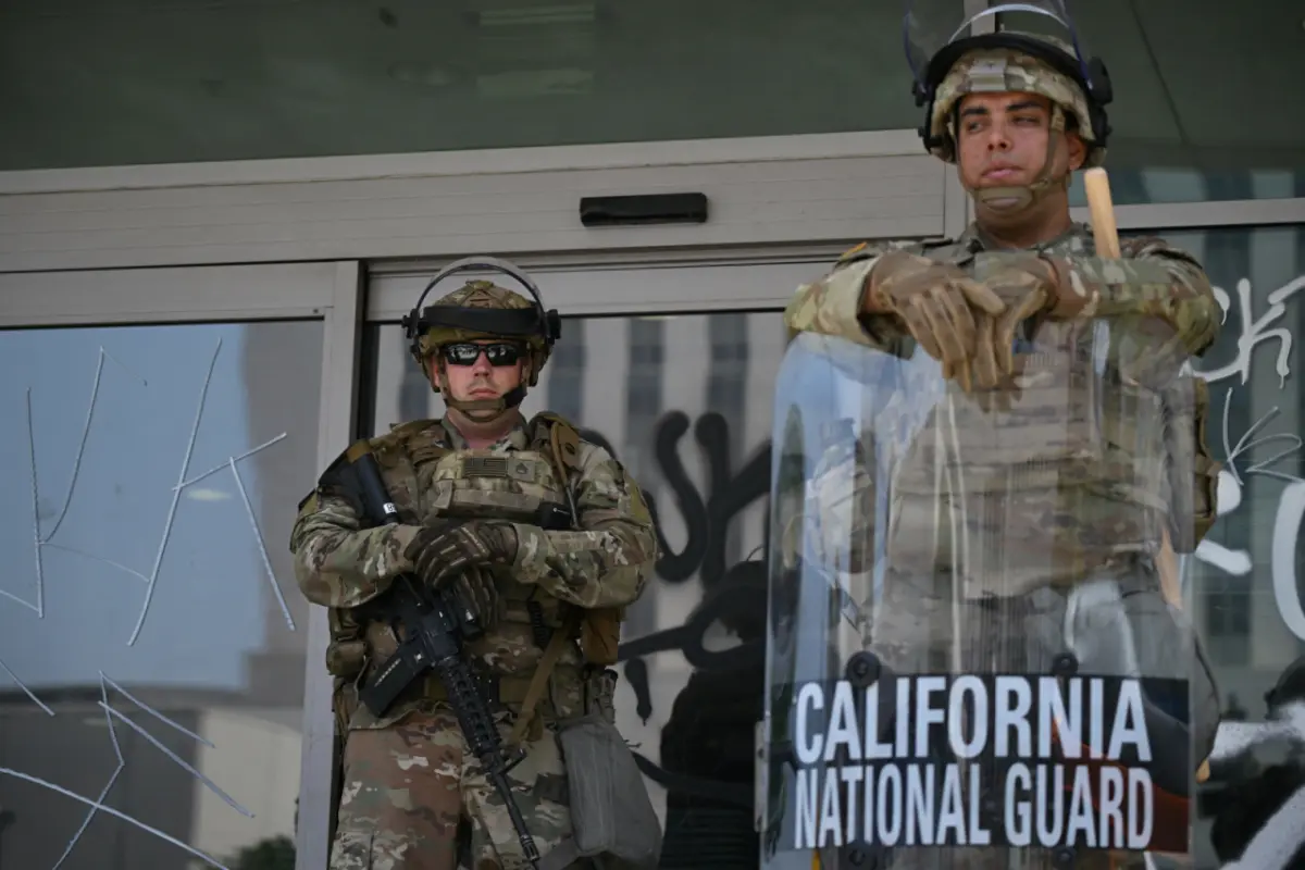 Zusätzlich zur Nationalgarde wurden Marines nach Los Angeles beordert