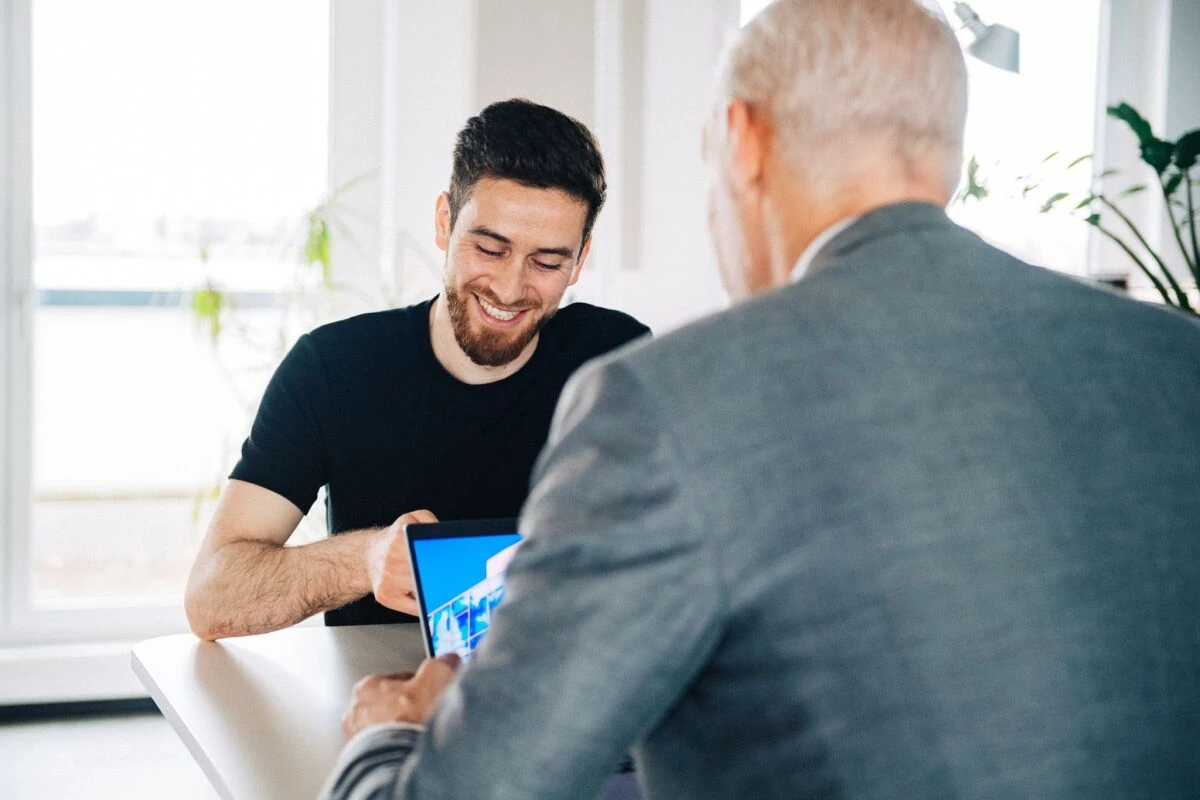 Das Gehalt sollte erst ganz am Ende der Bewerbung thematisiert werden