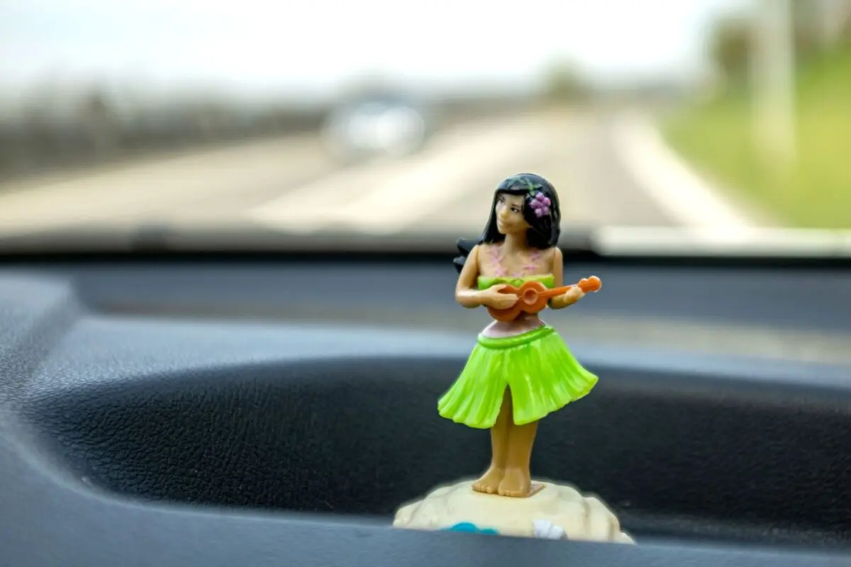 Risiken durch das Fahren mit ungeeignetem Schuhwerk sind zu vermeiden