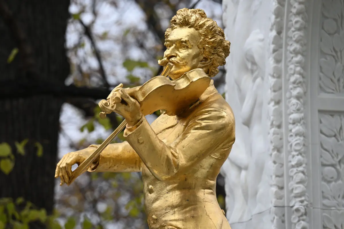 Startpreis der Strauss-Sammlung liegt bei 14.000 Euro