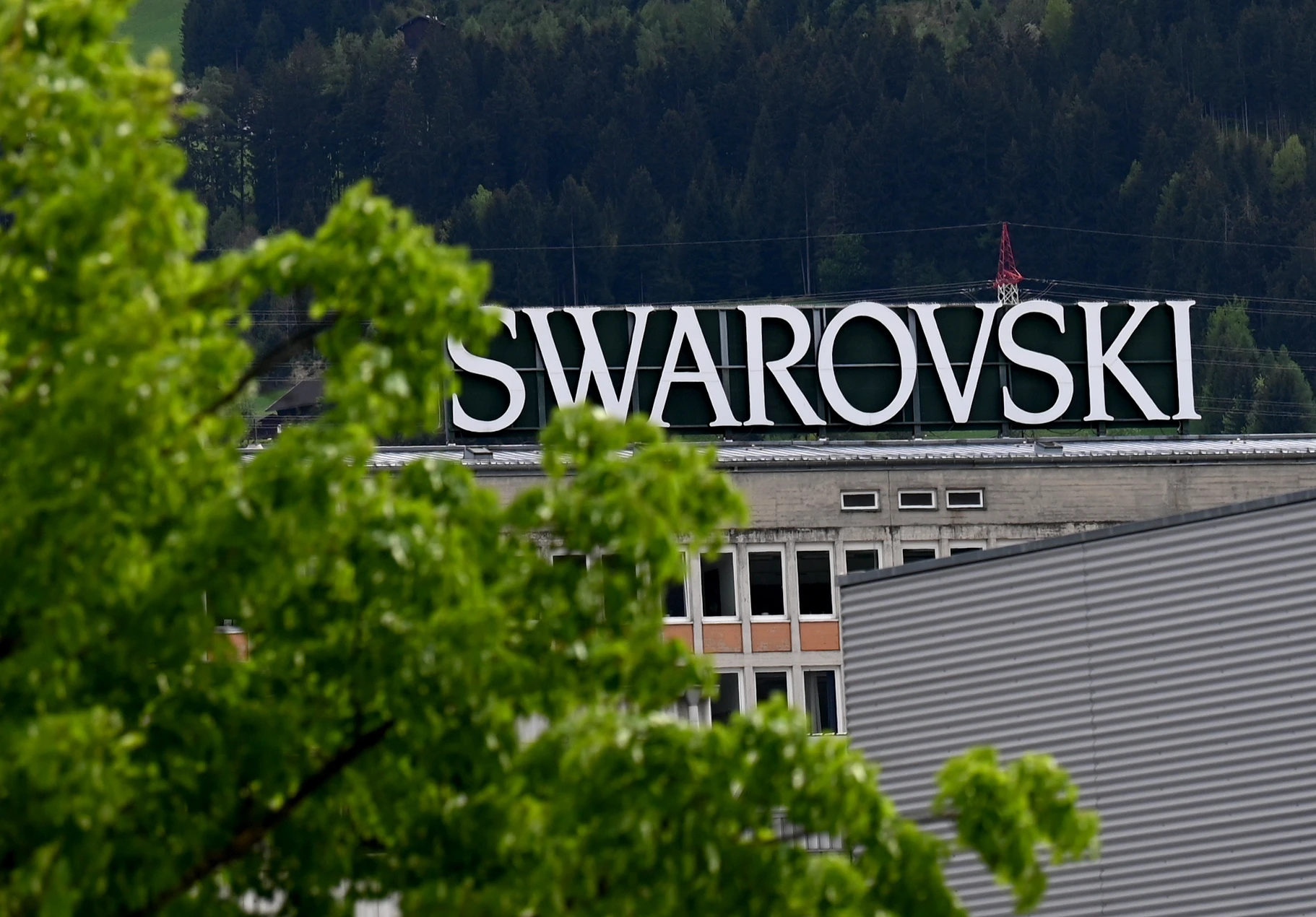 Swarovski streicht in Wattens rund 400 Jobs