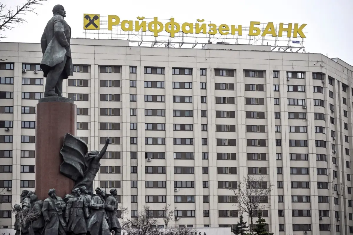 Raiffeisenbank Russland sieht "beispiellose Entscheidung"