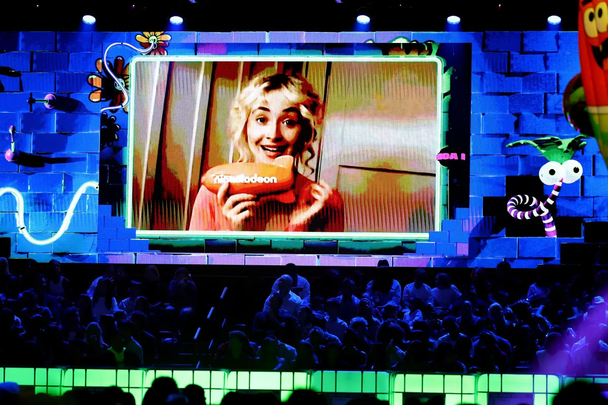 Die Sängerin bedankte sich via Video für die Auszeichnungen