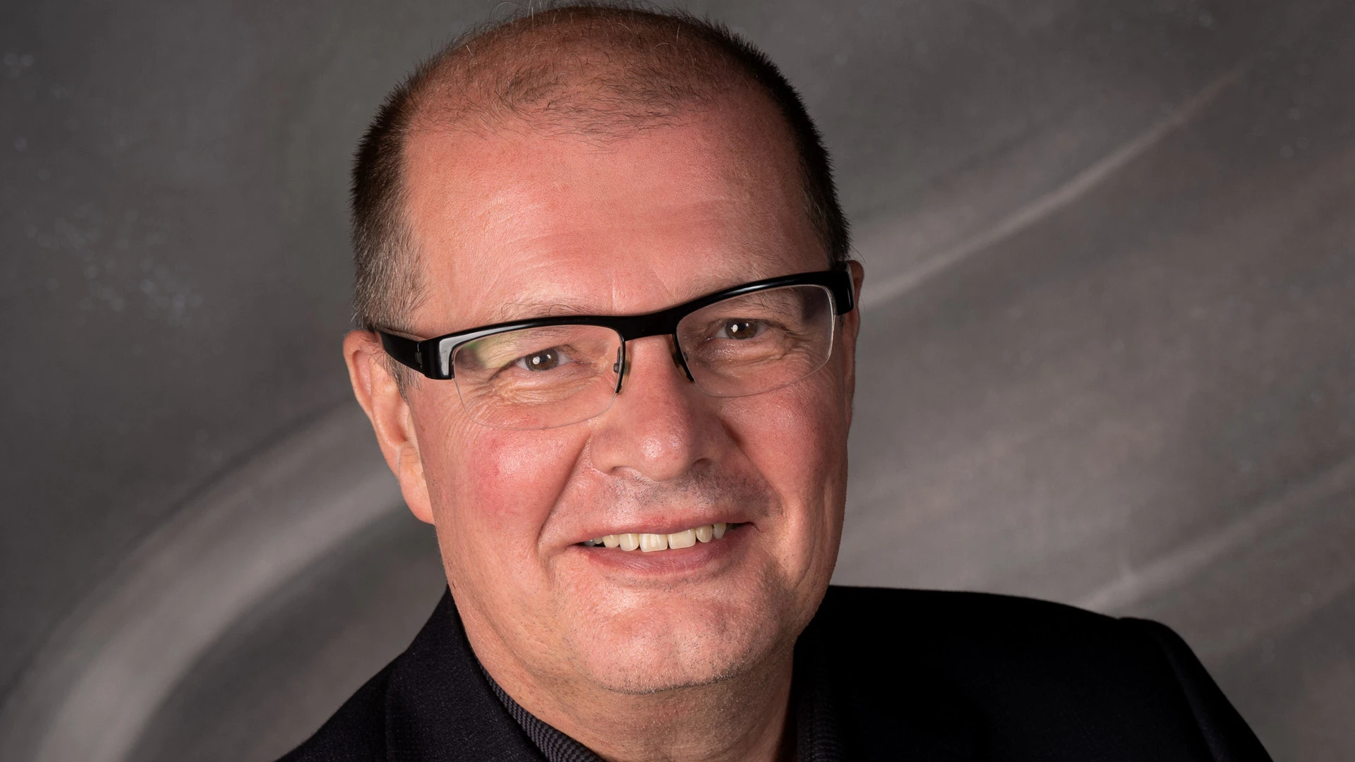 Manfred Ronge: „Das rasante Tempo der Digitalisierung fasziniert mich“