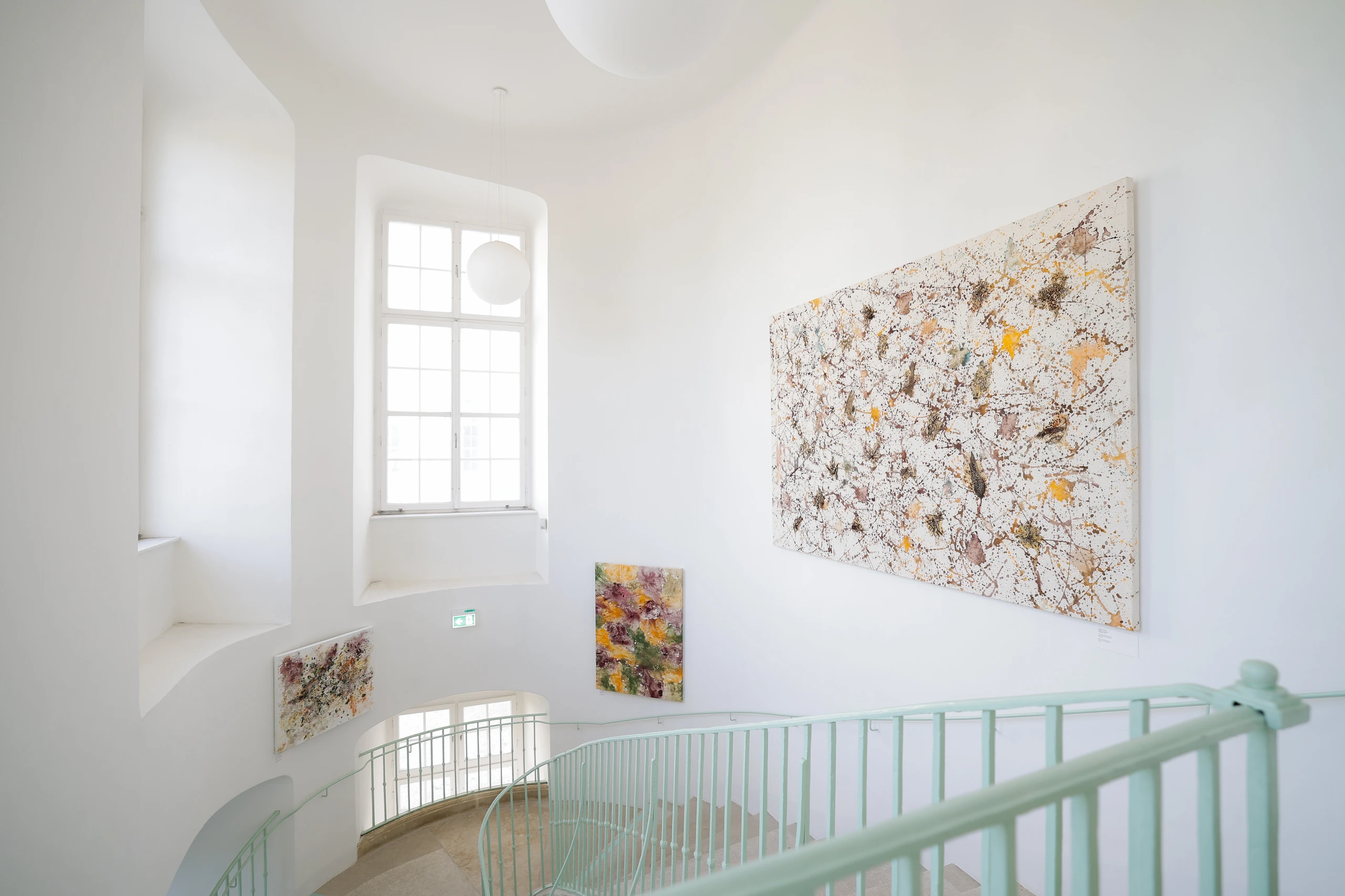 © Daniel Hinterramskogler Blurred image background