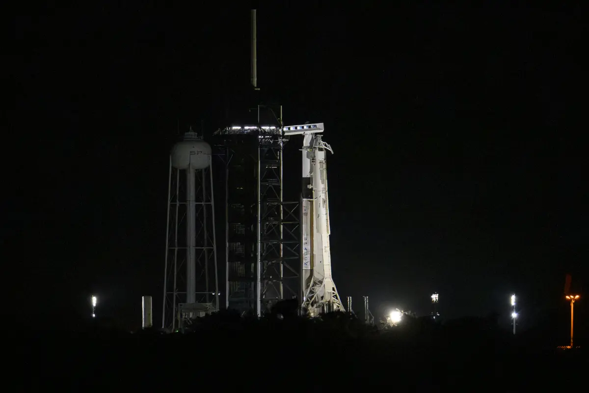 Die Weltraumrakete im NASA Kennedy Space Center vor dem Start