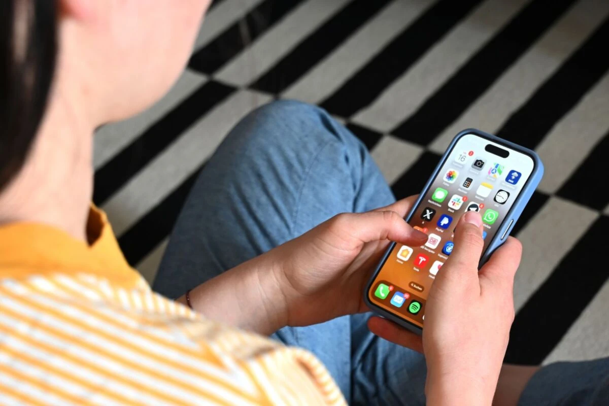 Das Handy sei quasi zu einem neuen Körperteil geworden