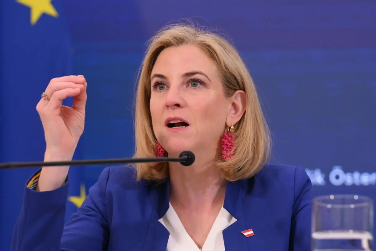Außenministerin macht Nahost-Trip