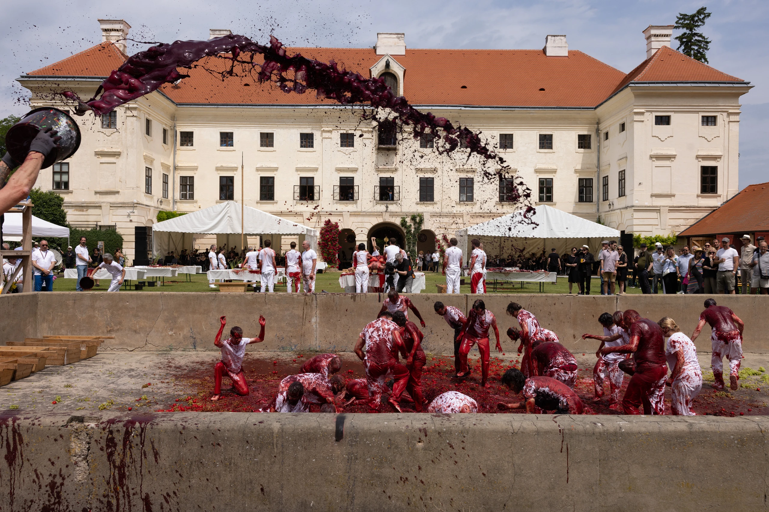 Nitsch: Der letzte Vorhang ist gefallen