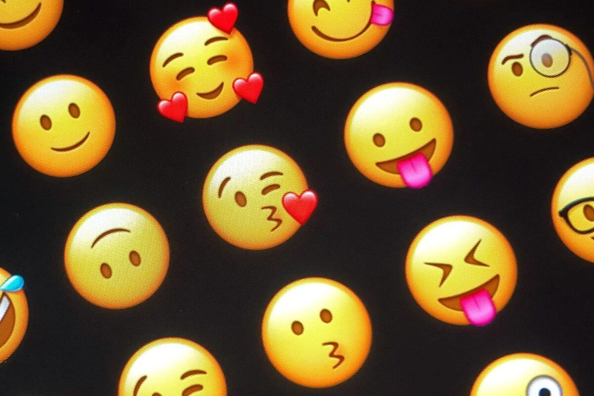 Emojis fügten digitaler Kommunikation emotionale Tiefe zu