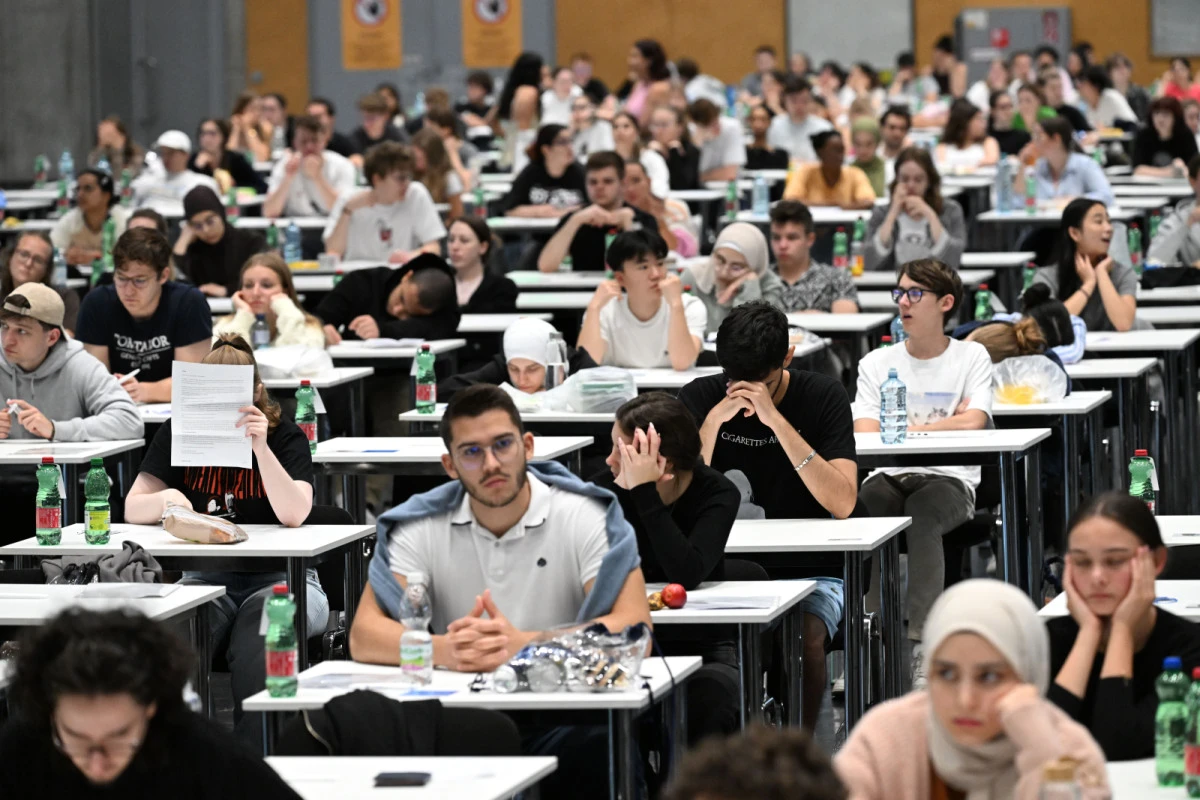 Tausende bewerben sich wieder um einen Medizin-Studienplatz