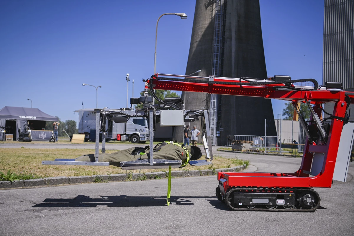 Roboter birgt Verletzten beim AKW Zwentendorf