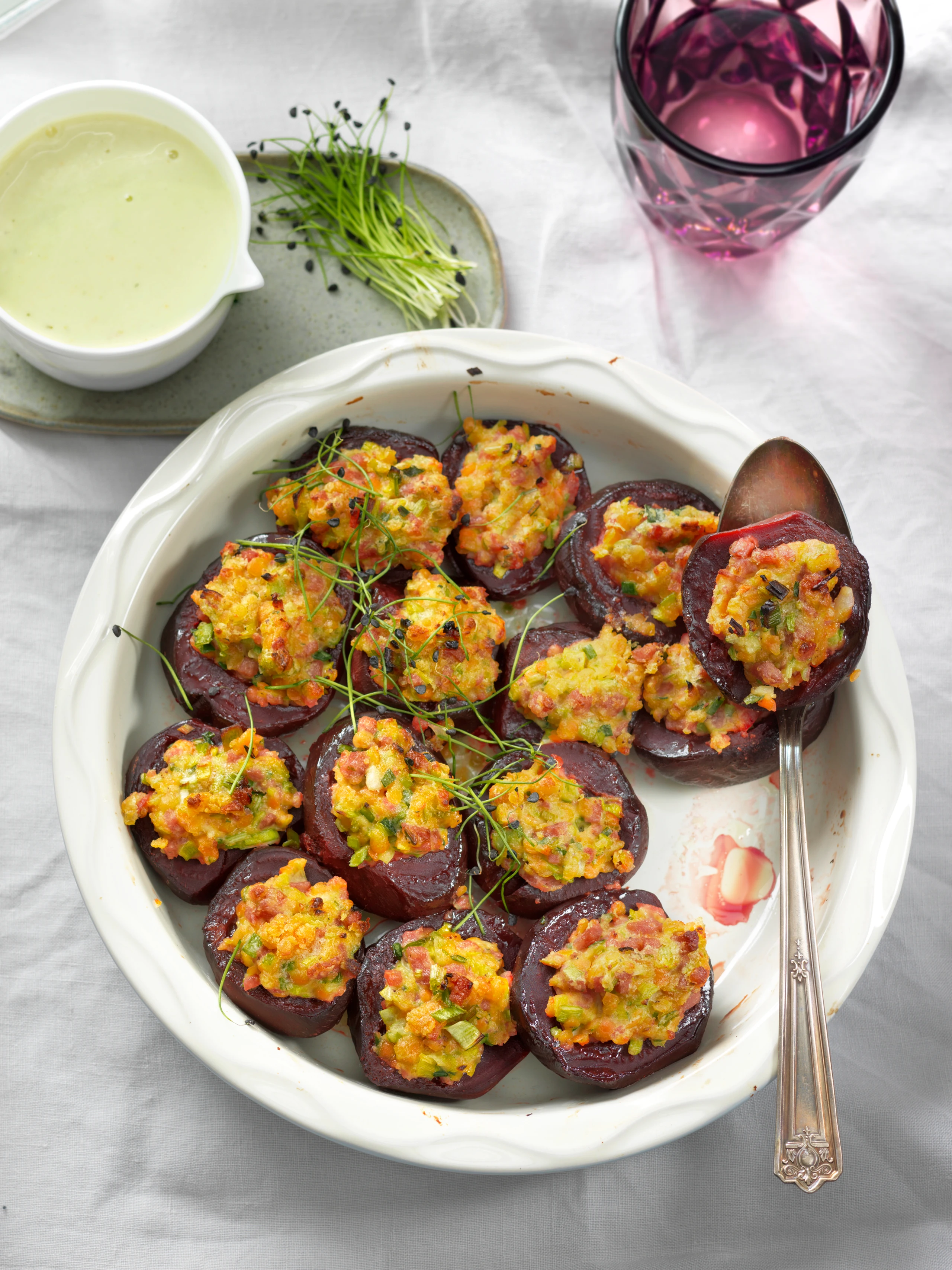 Rote Rüben mit Linsen-Chorizofülle