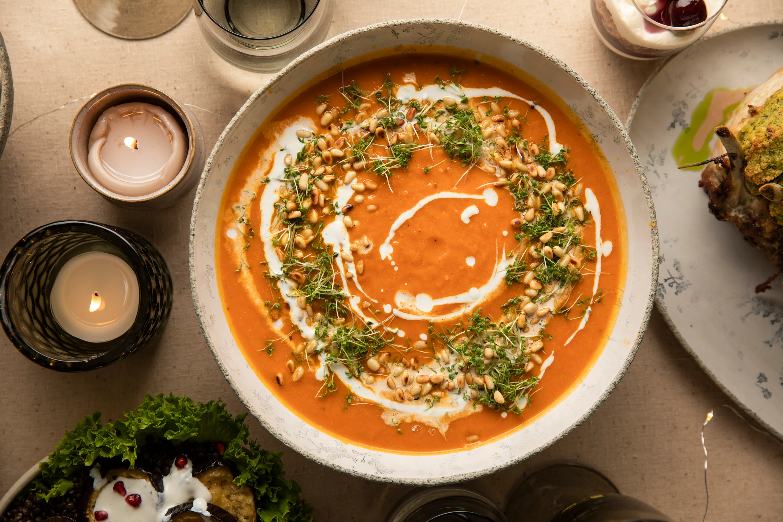 Geröstete Paprika-Kürbissuppe