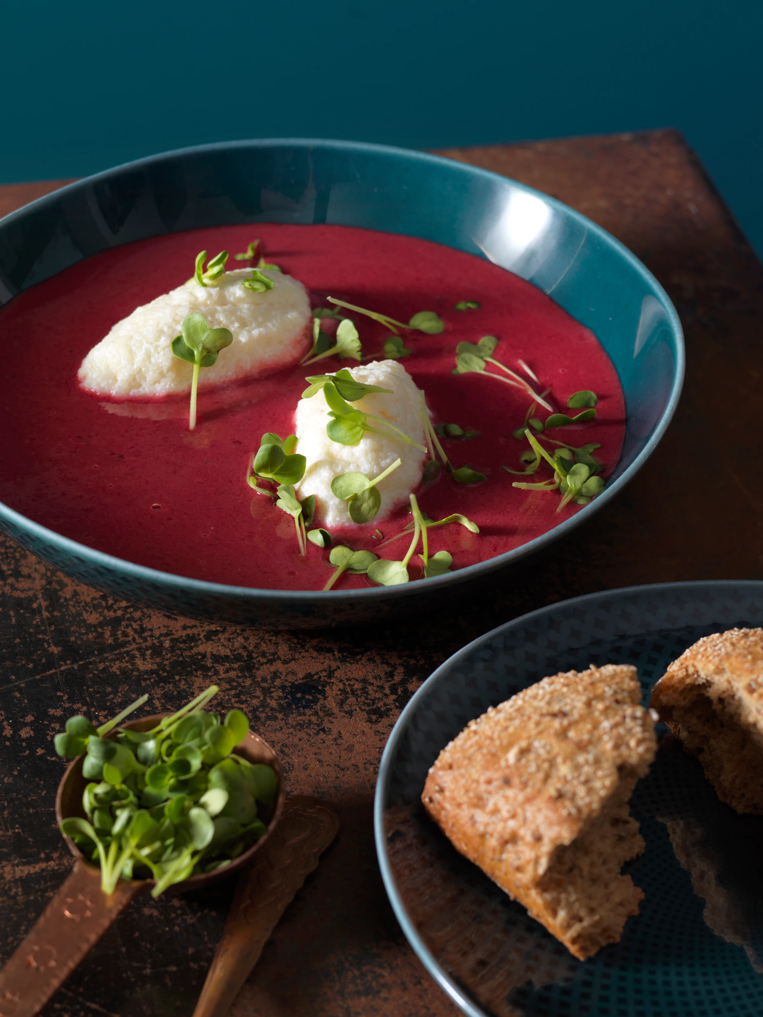 Rote-Rübensuppe mit Krennockerln