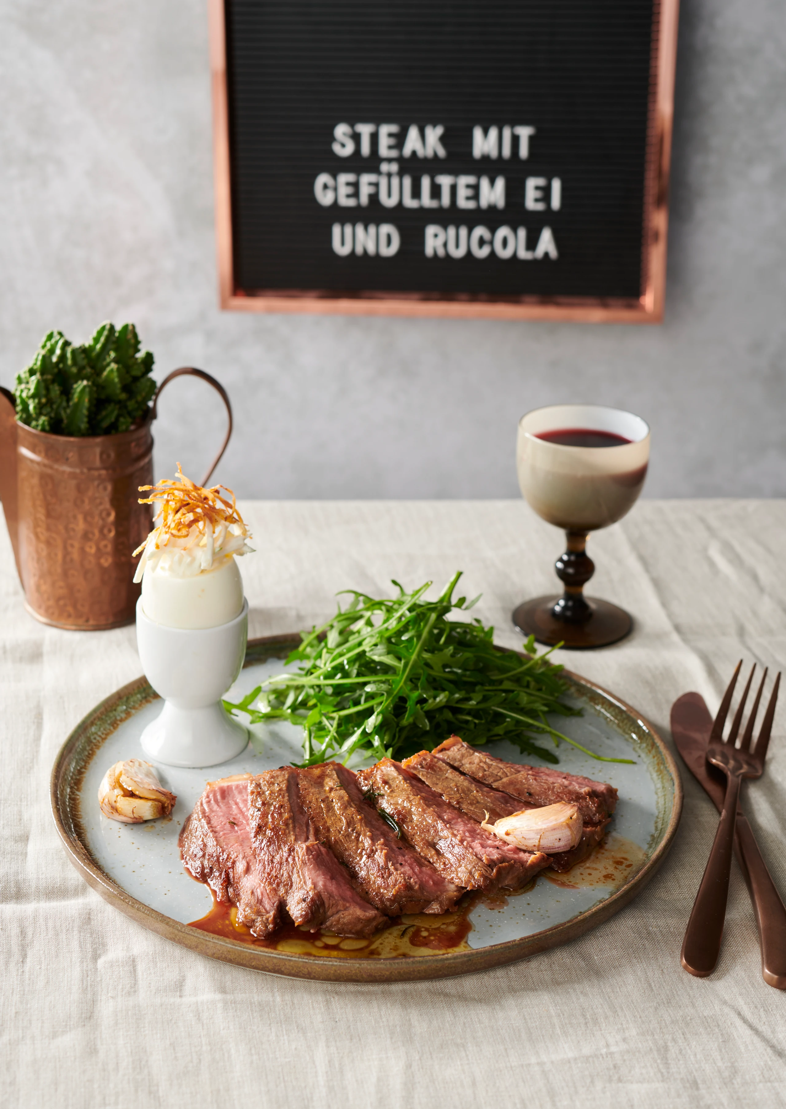 Steak von der Beiried mit Sellerie-Ei