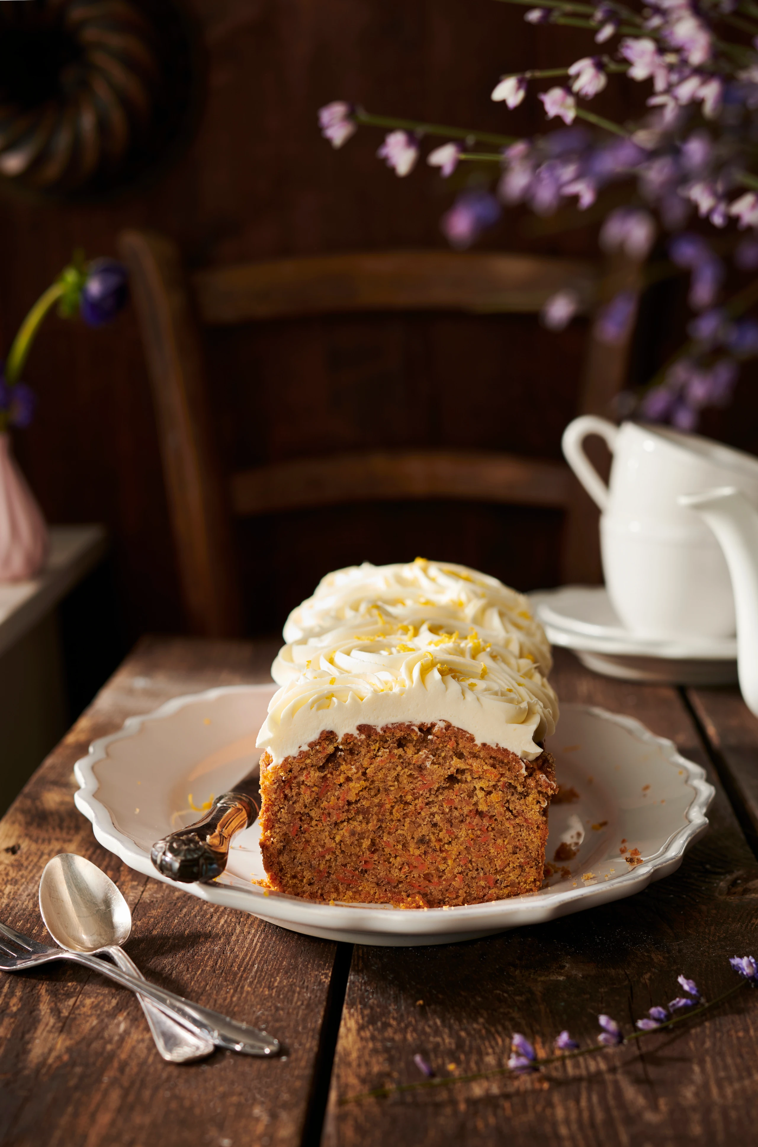 Schnelle Kuchen: Karottentraum mit weißem Hauberl