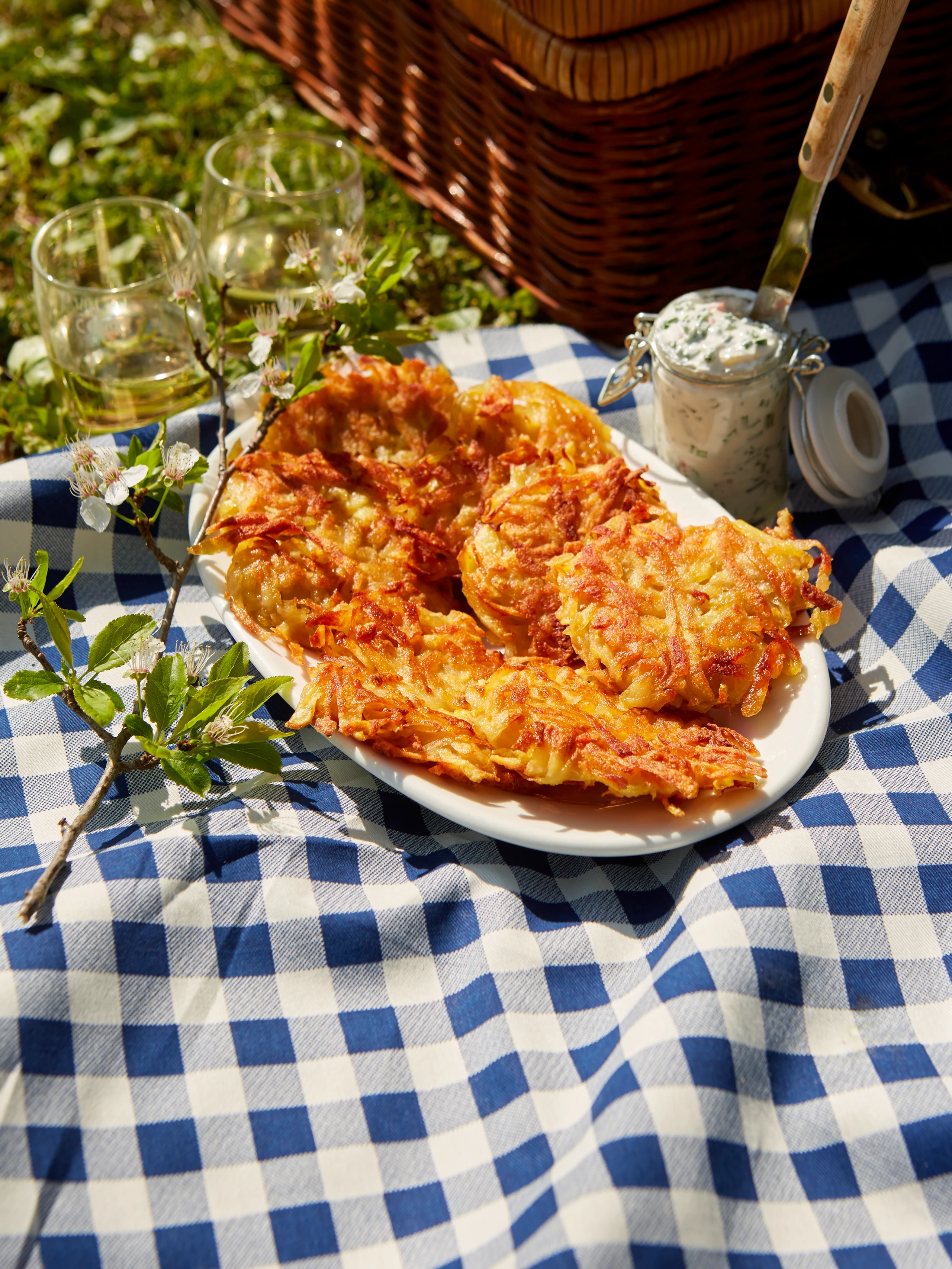 Erdäpfelpuffer mit Topfendip