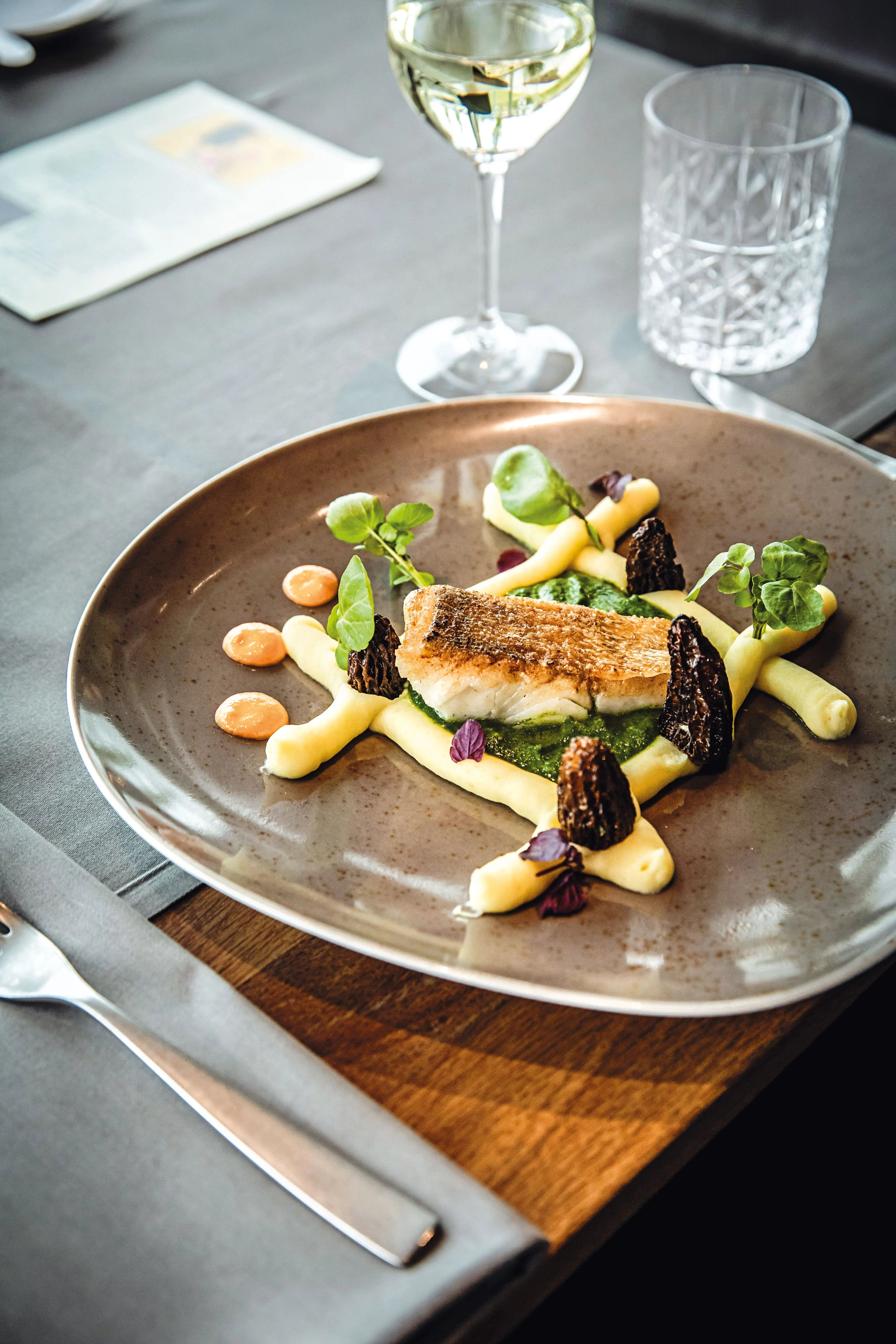 Zanderfilet mit Morcheln und zweierlei Püree