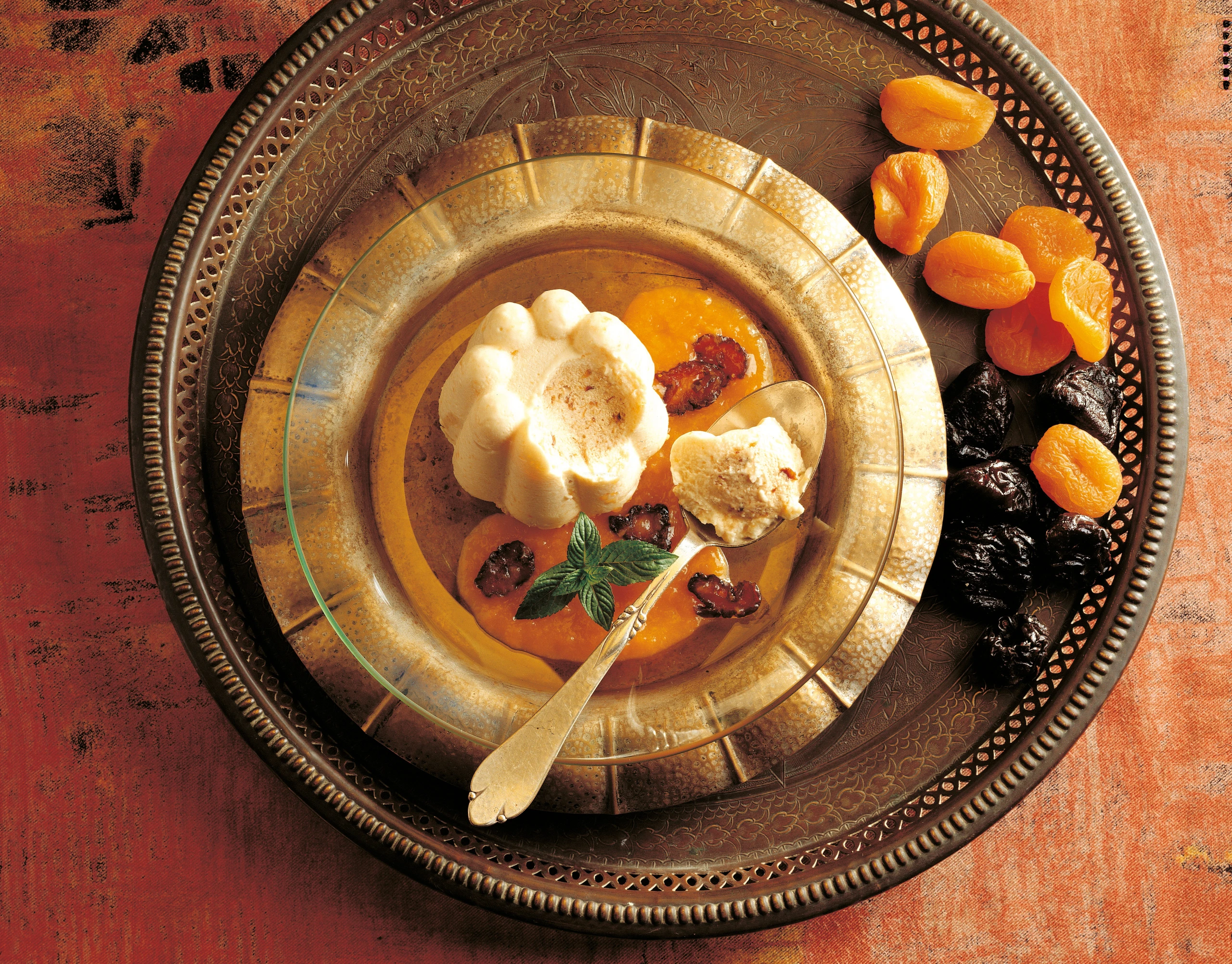 Trockenfrüchte-Creme