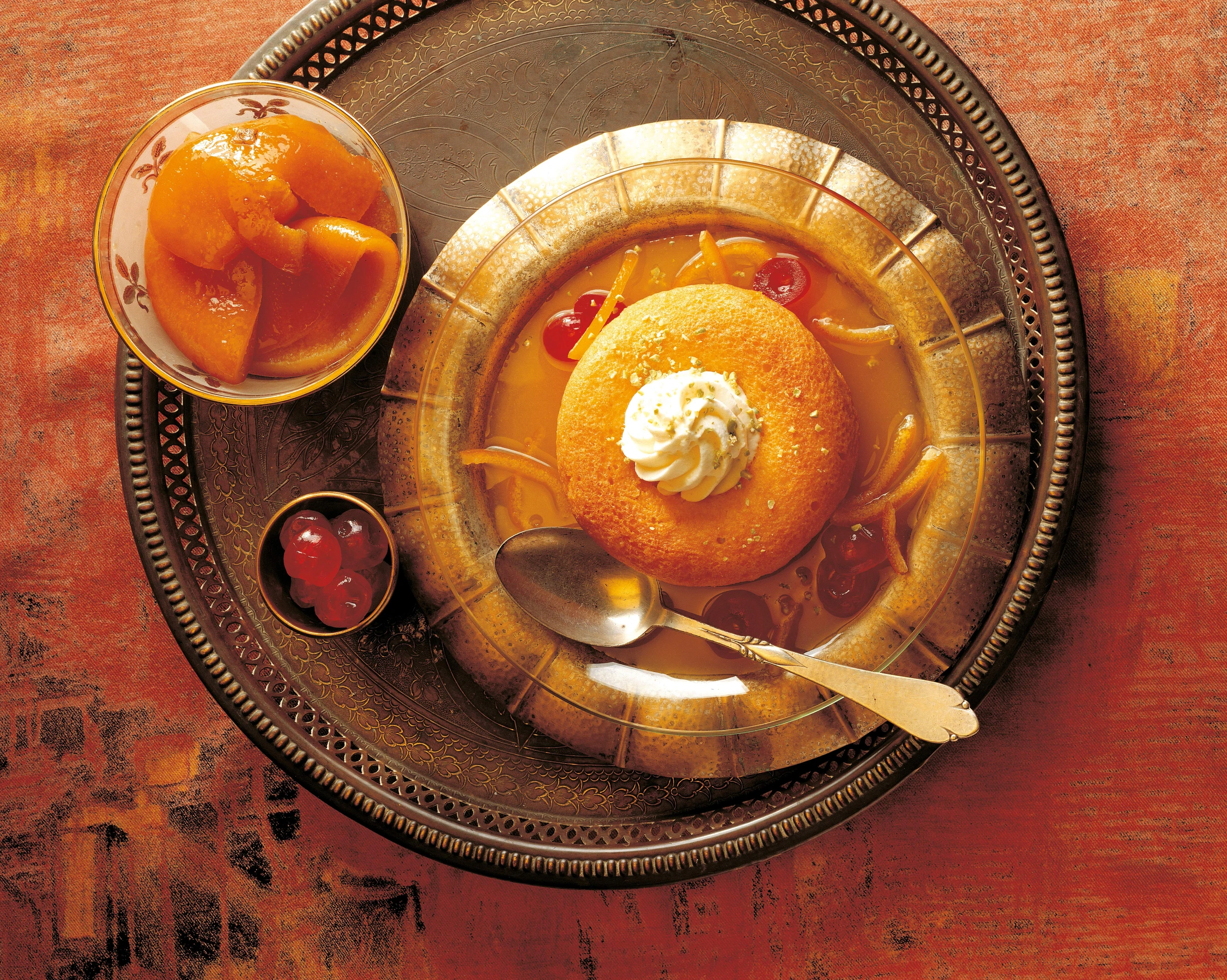 Savarins mit Aranzinisauce