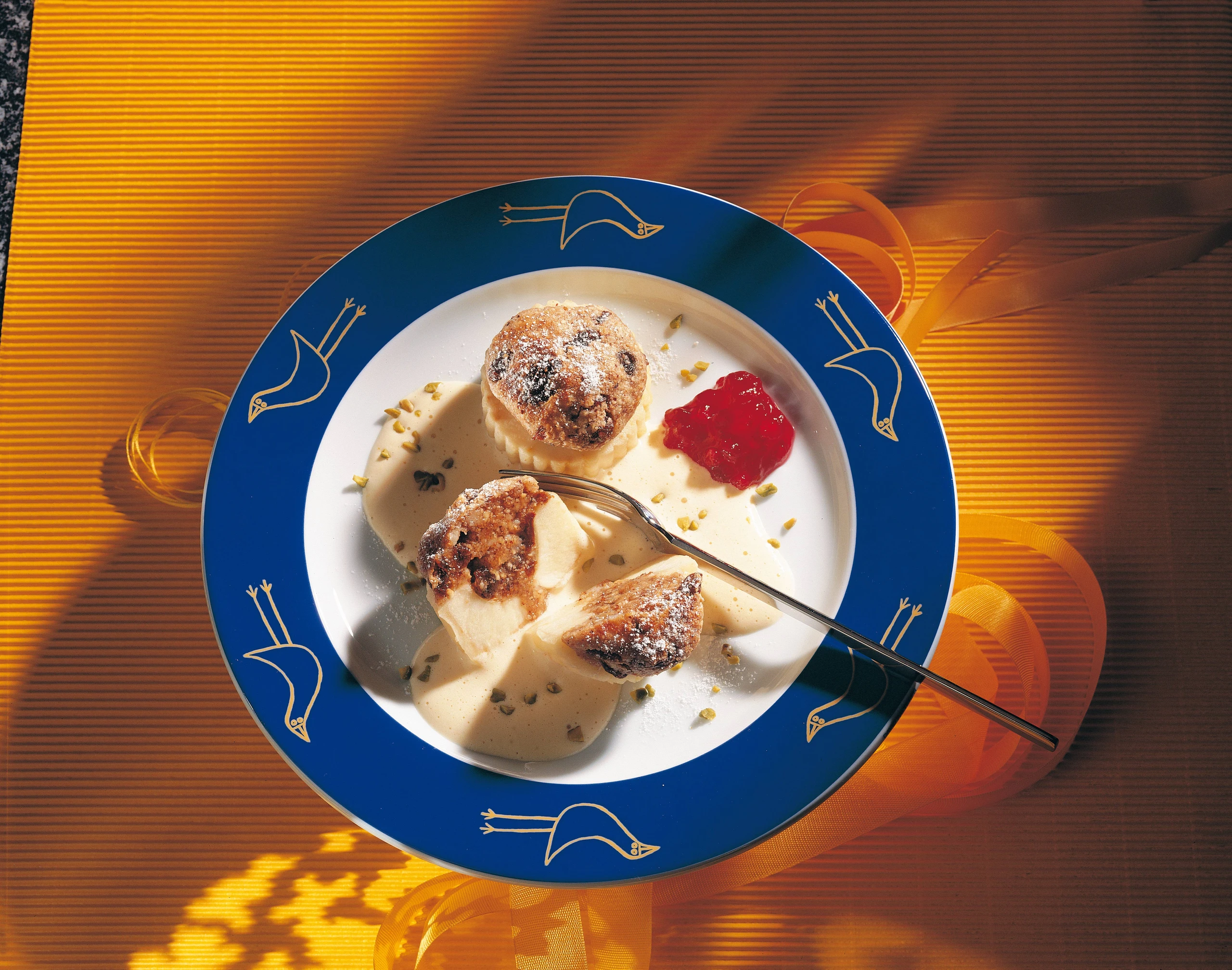 Überbackene Äpfel mit Mandelfülle