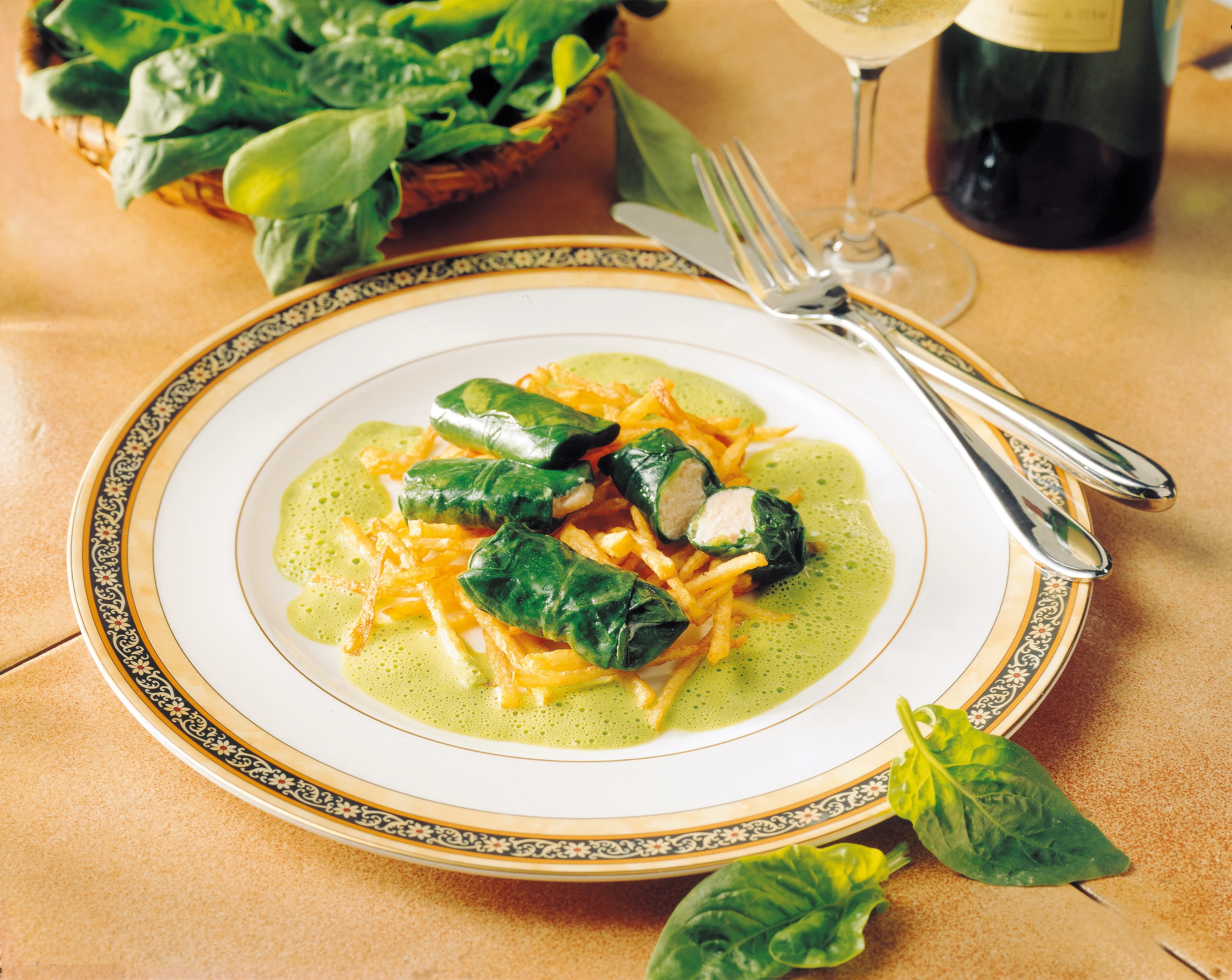 Spinatröllchen mit Lachsmus