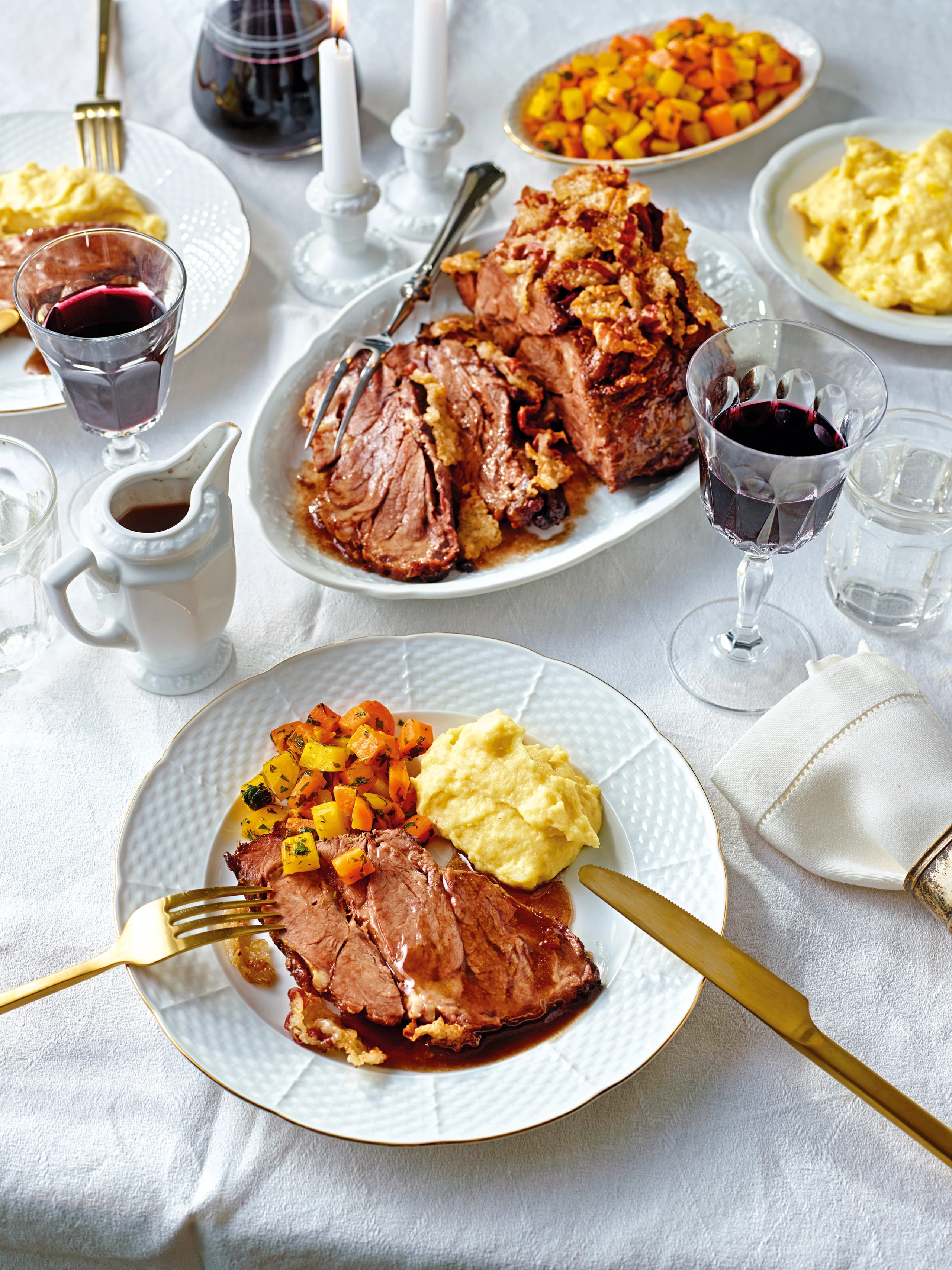 Rindsbraten mit Pancetta und Pastinaken-Trüffelpüree