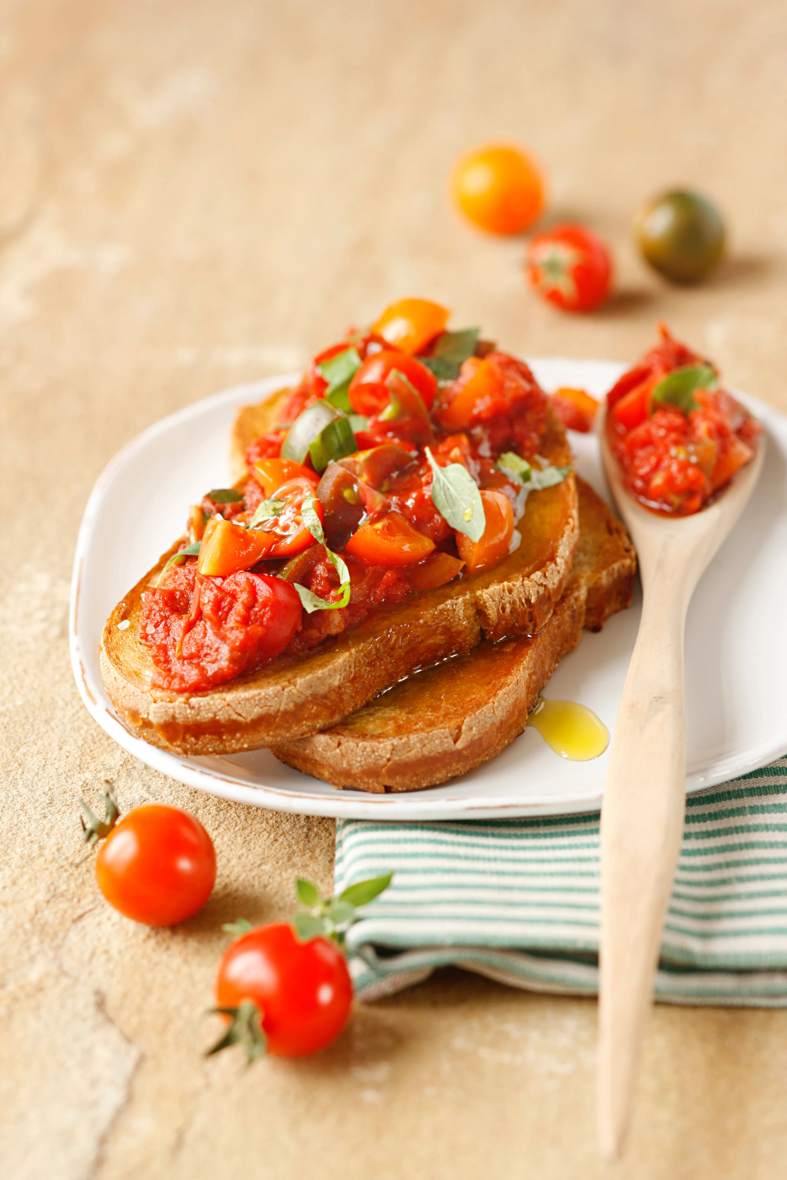 Bruschetta mit Paradeiserragout