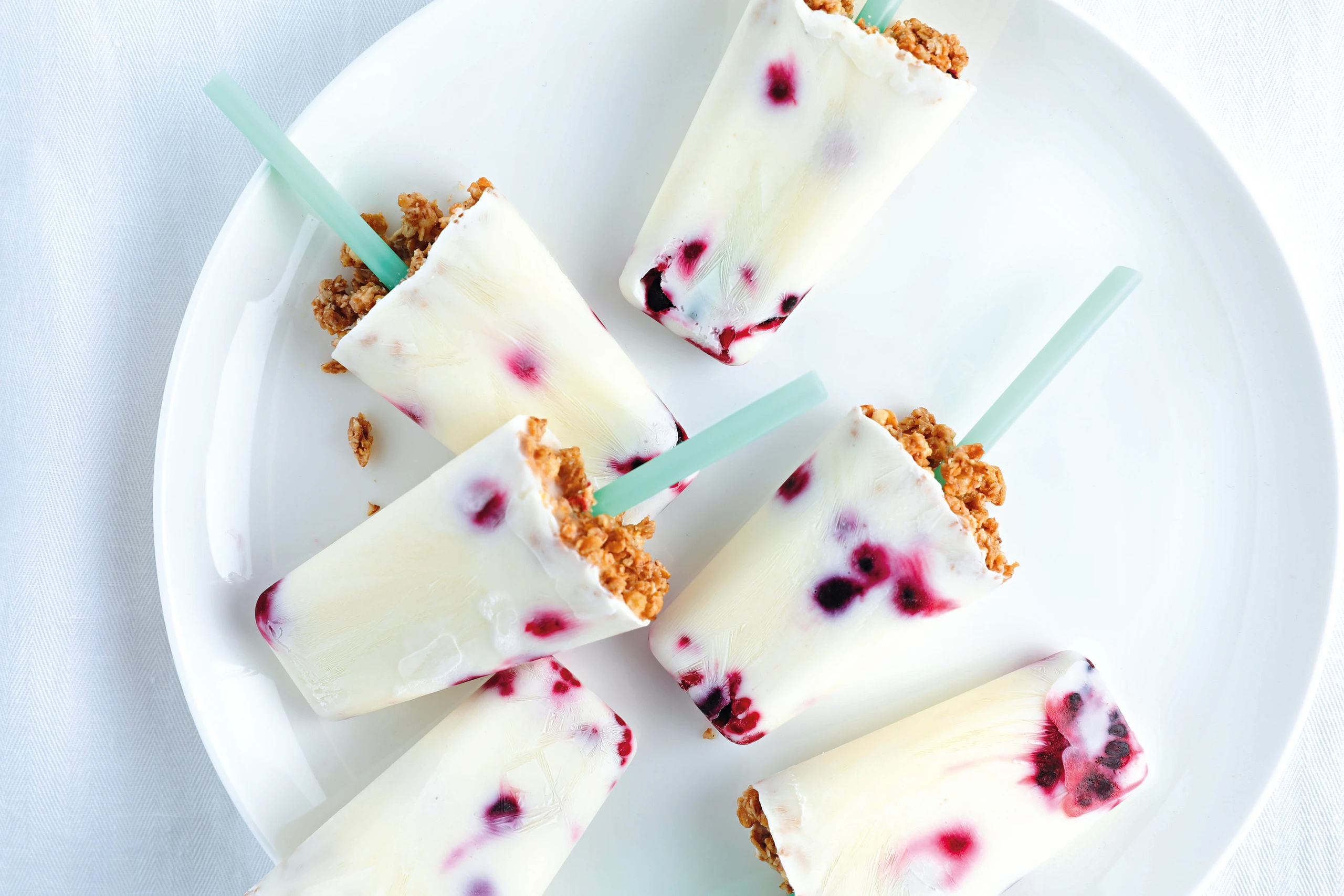 Popsicles mit Beeren