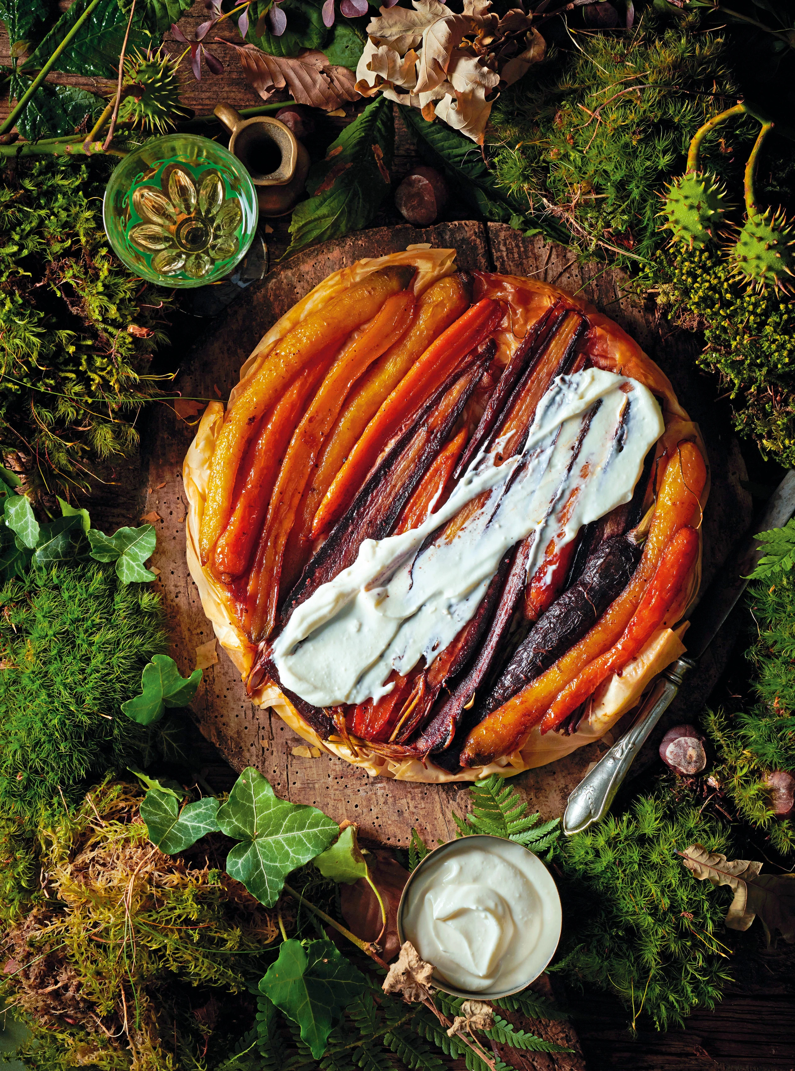 Karotten-Tarte-Tatin mit cremigem Feta