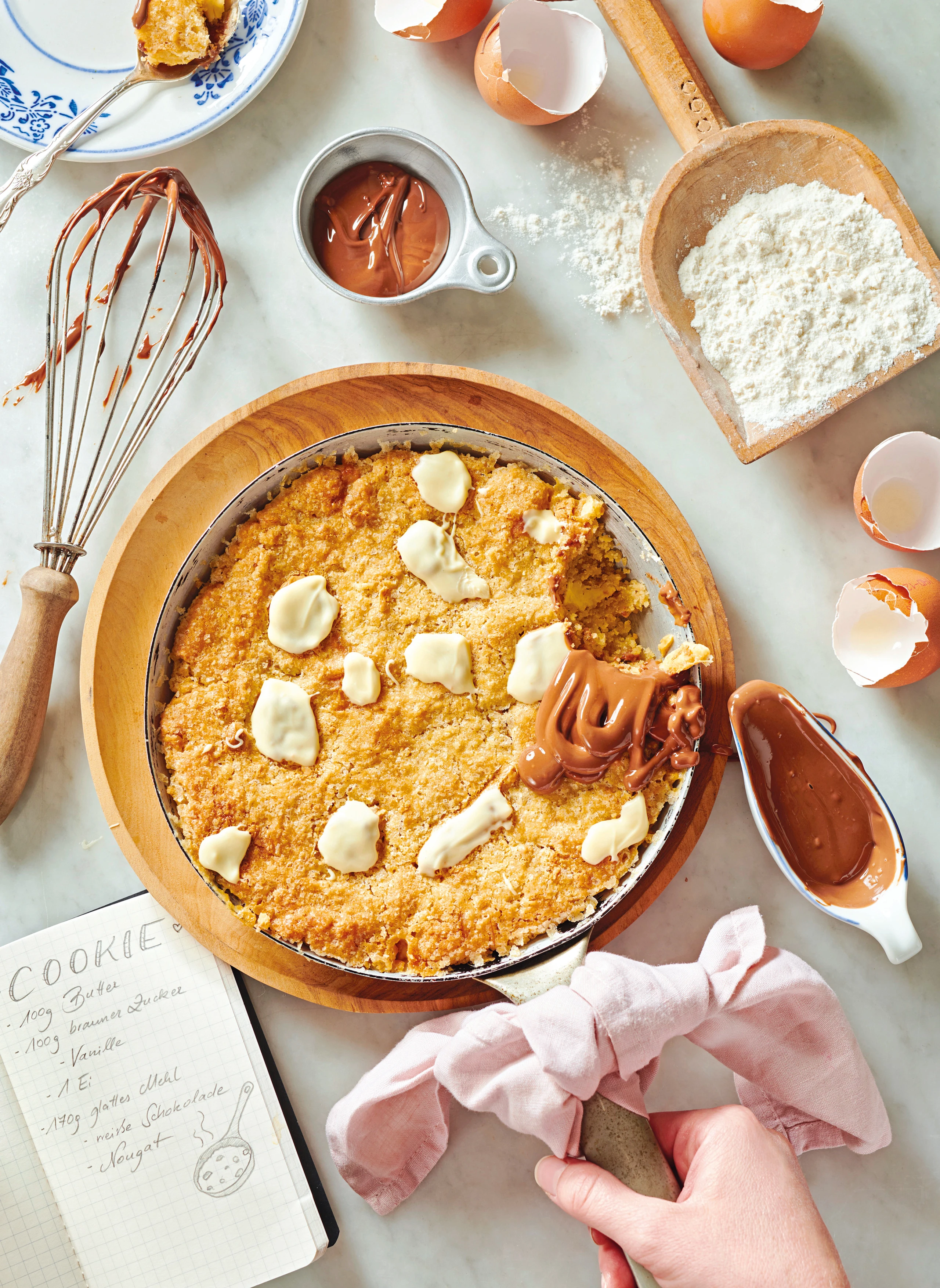 Riesen-Cookie mit weißer Schokolade und Nougat