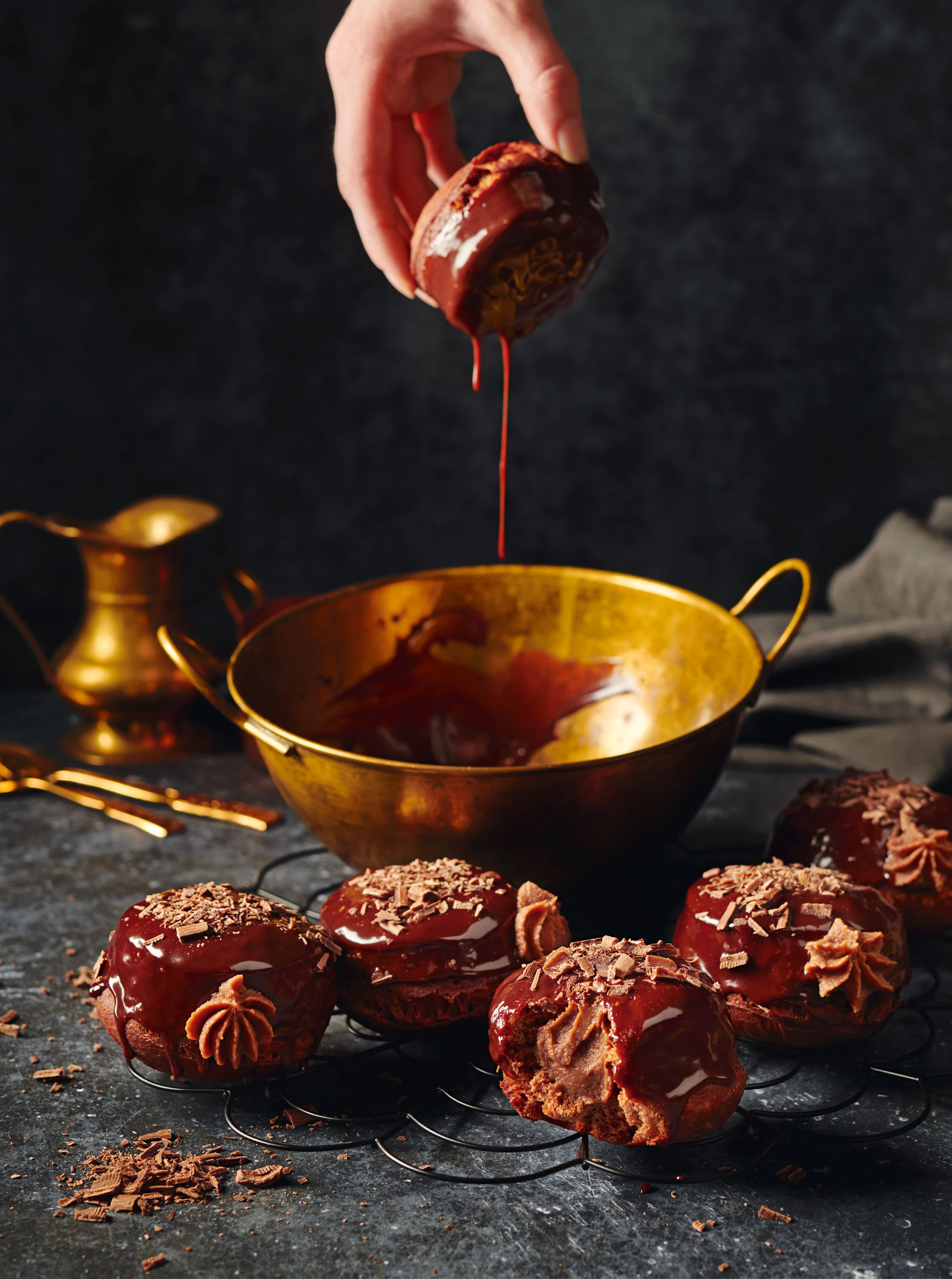 Flaumige Schokoladekrapfen