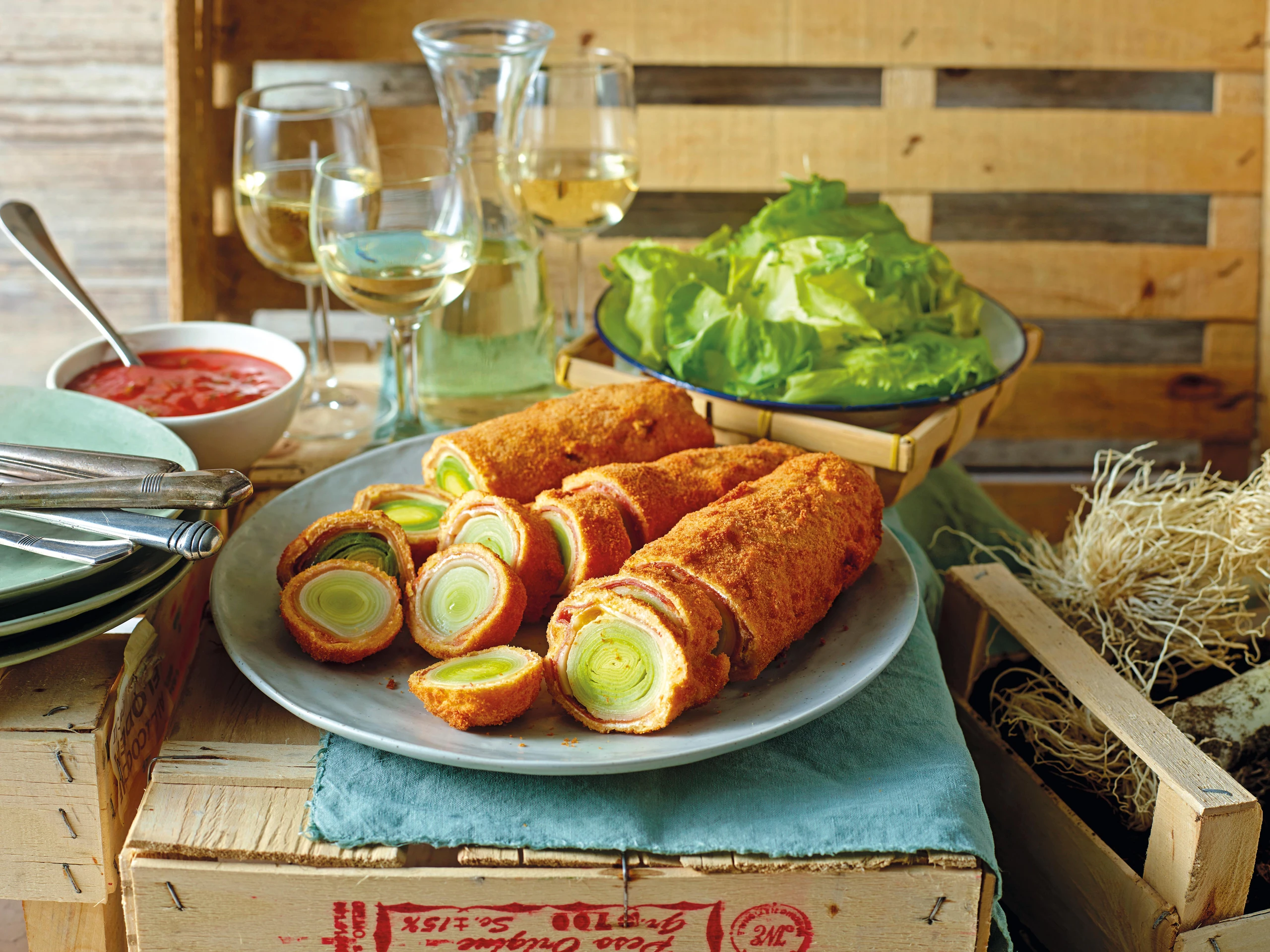 Lauch-Cordon-bleu mit Orangen-Paradeissauce