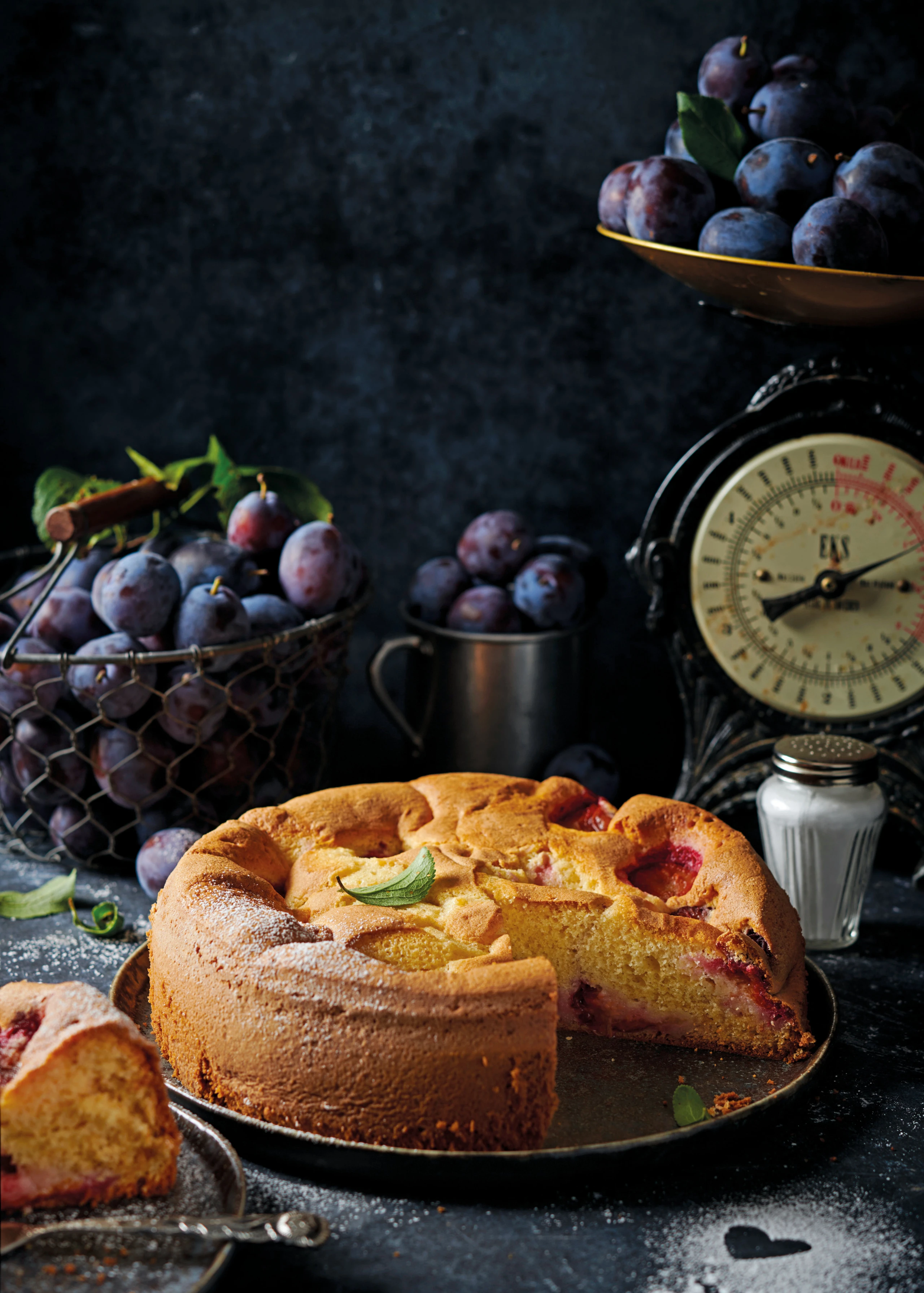 Omas Biskuit-Zwetschkenkuchen