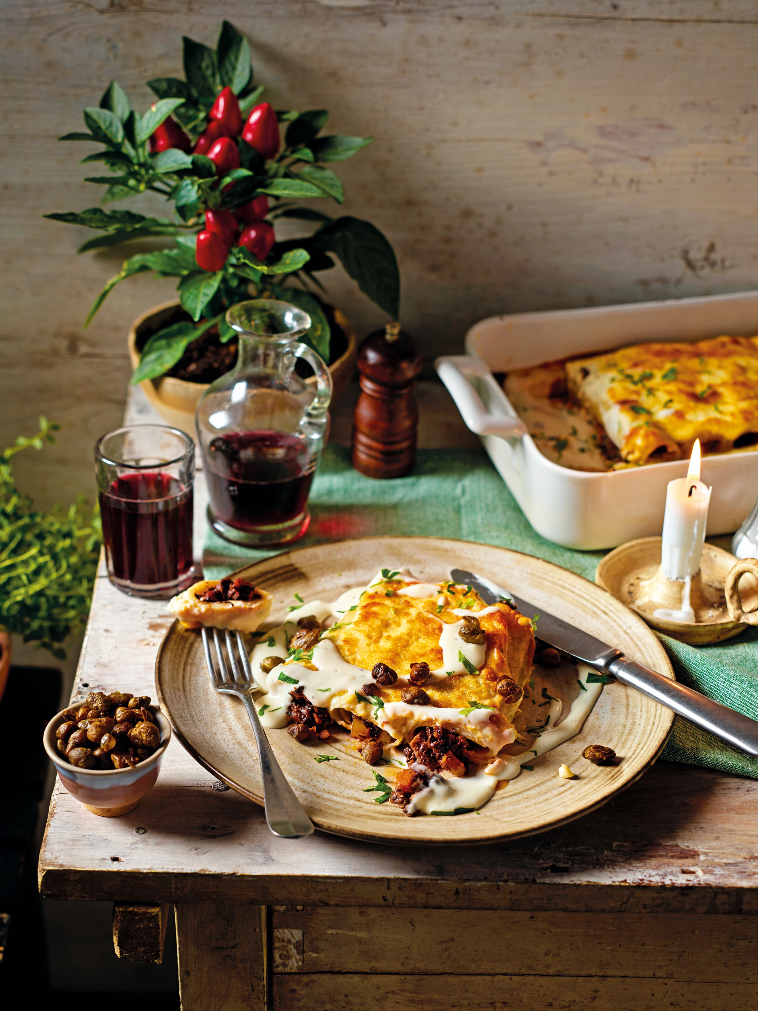 Manicotti mit Schwammerlfülle und frittierten Kapern