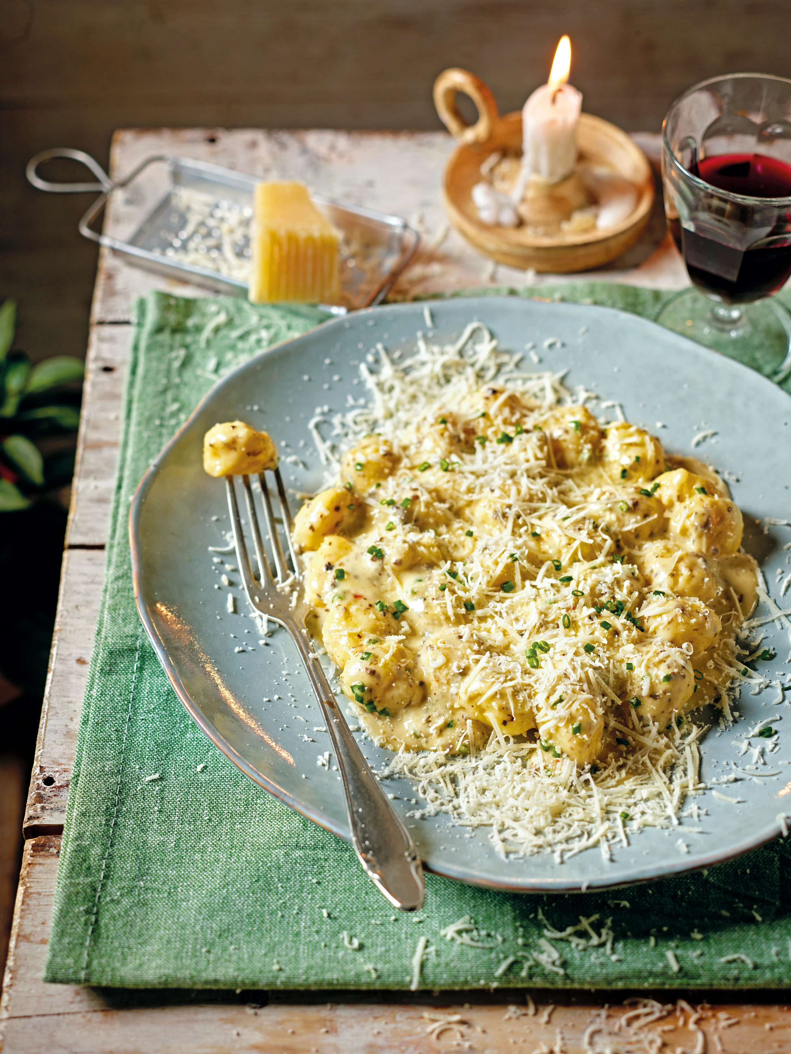 Ricotta-Gnocchi in Trüffel-Schnittlauch-Sauce