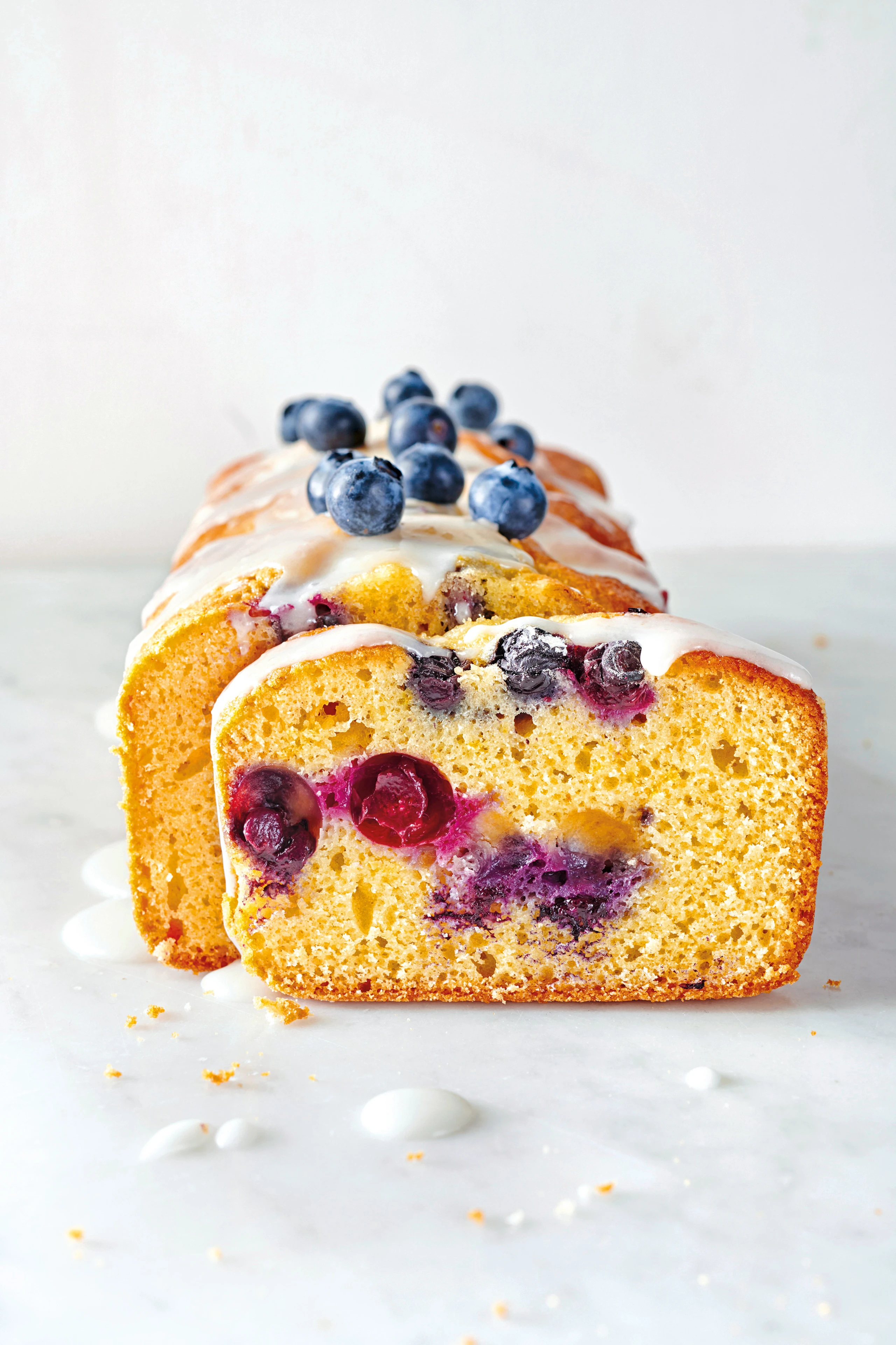 Heidelbeerkuchen mit Crème Fraîche