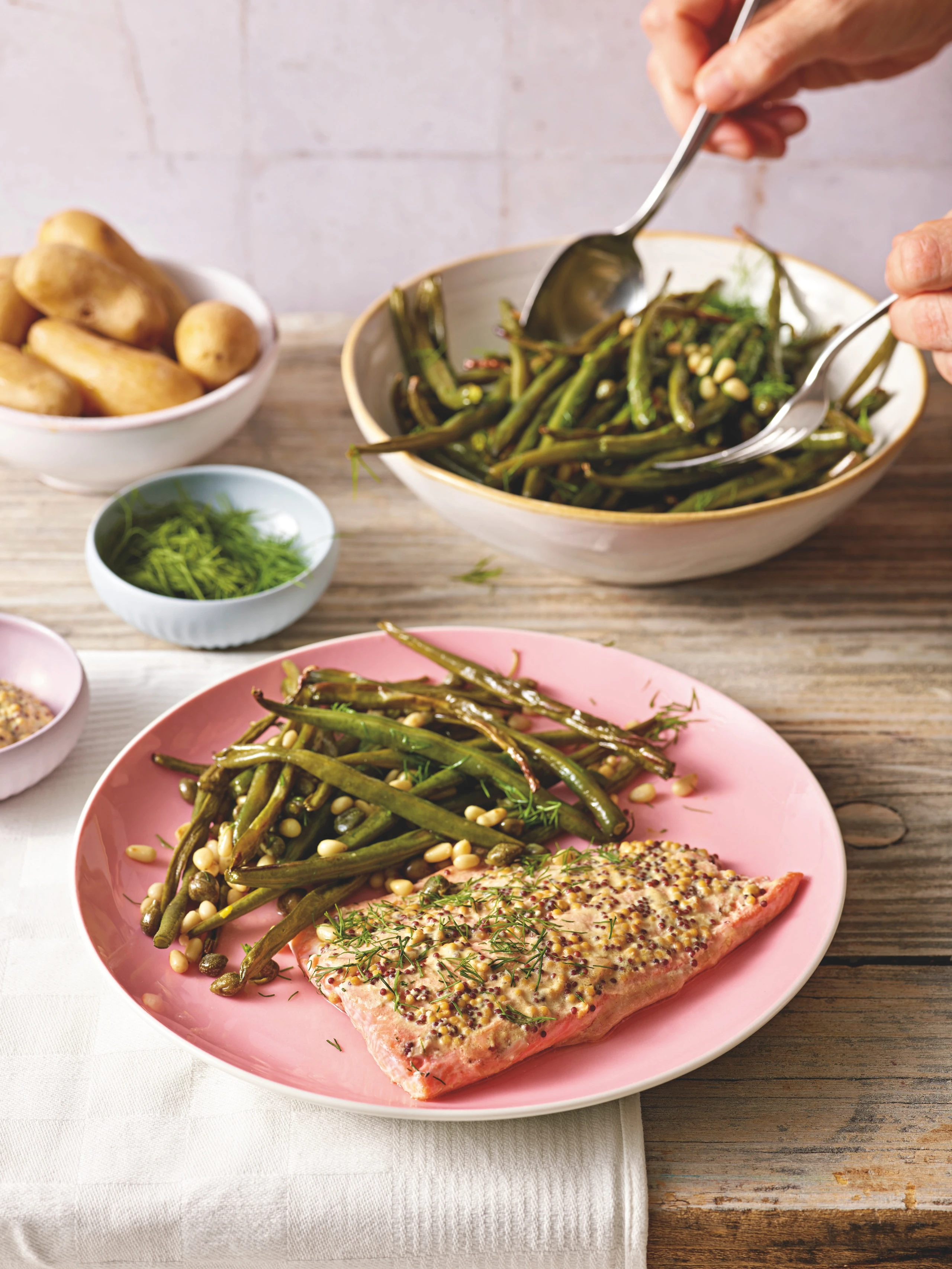 Mediterrane Fisolen mit Lachsforelle vom Blech