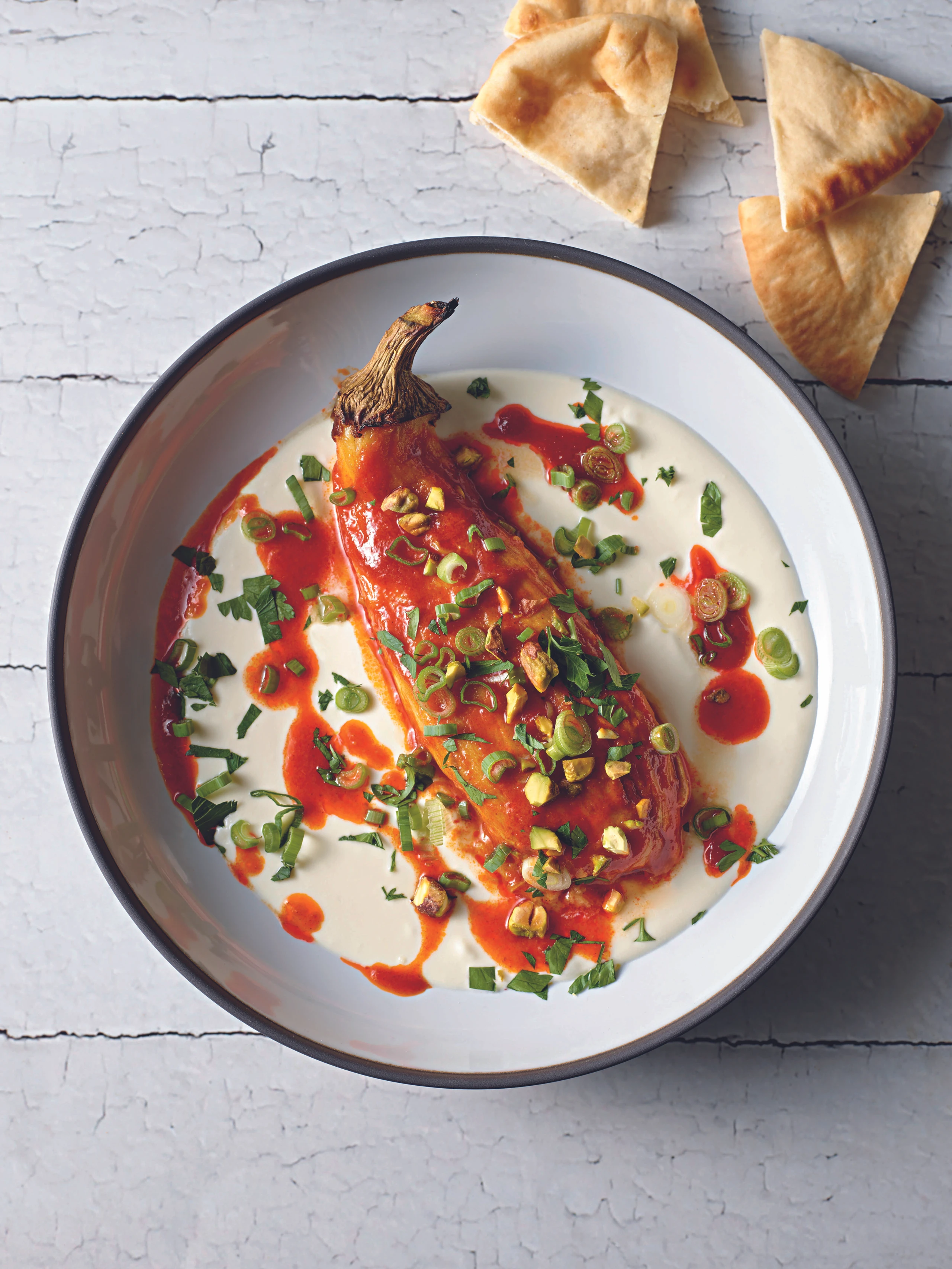 Scharfe Melanzani mit Fetacreme