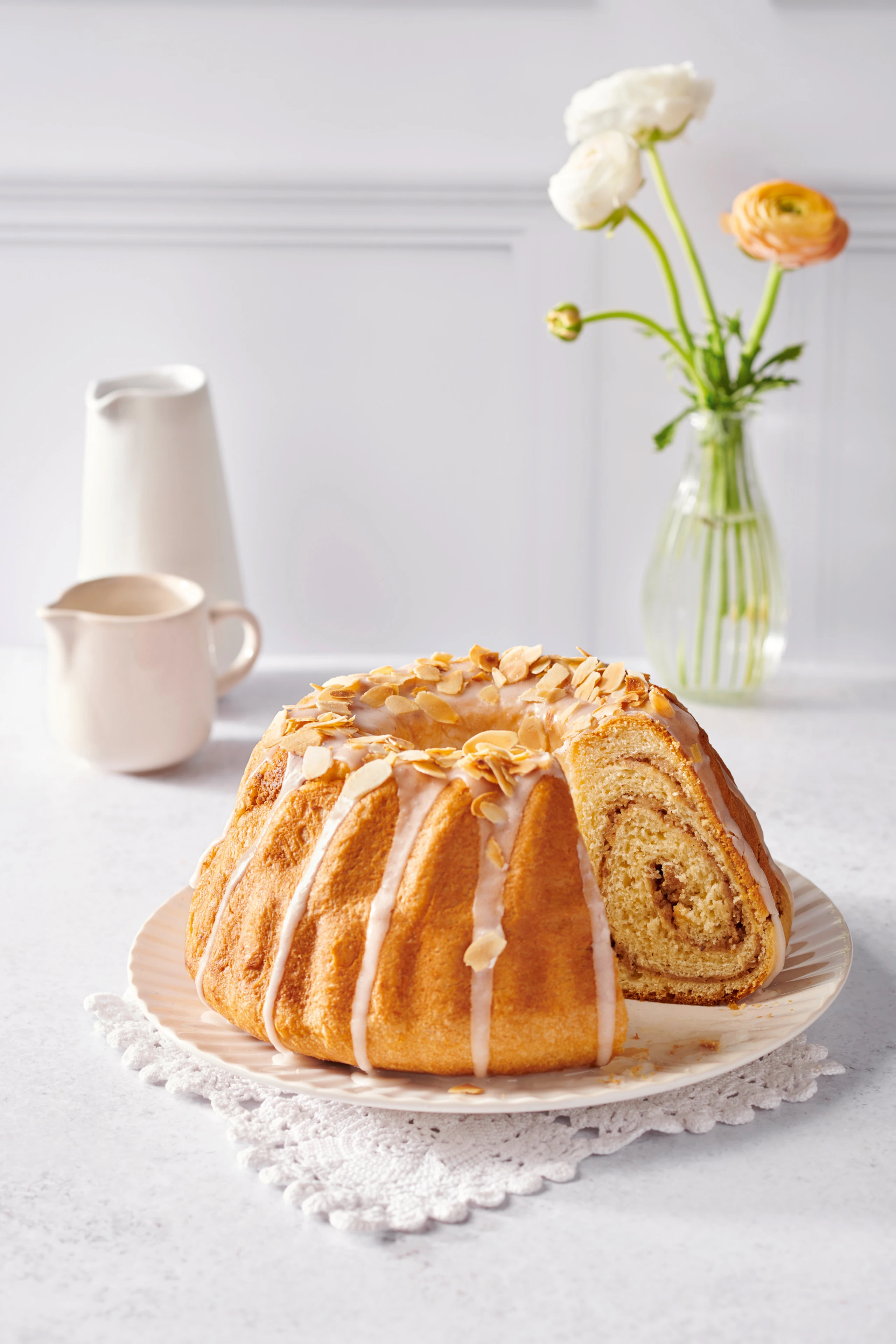 Reindling mit Marzipan-Nuss-Creme