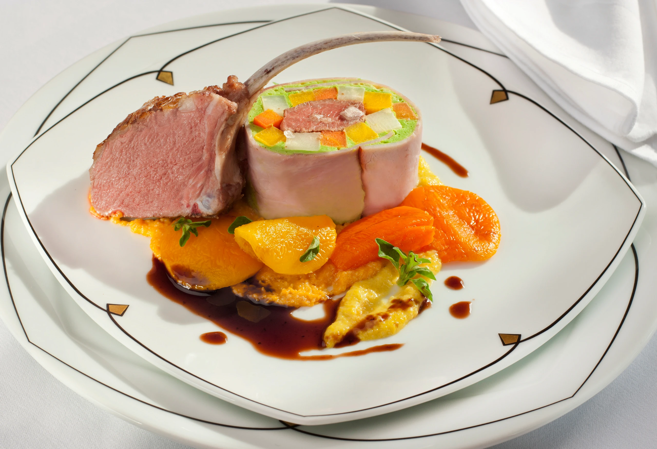 Duett vom Lamm mit Polenta