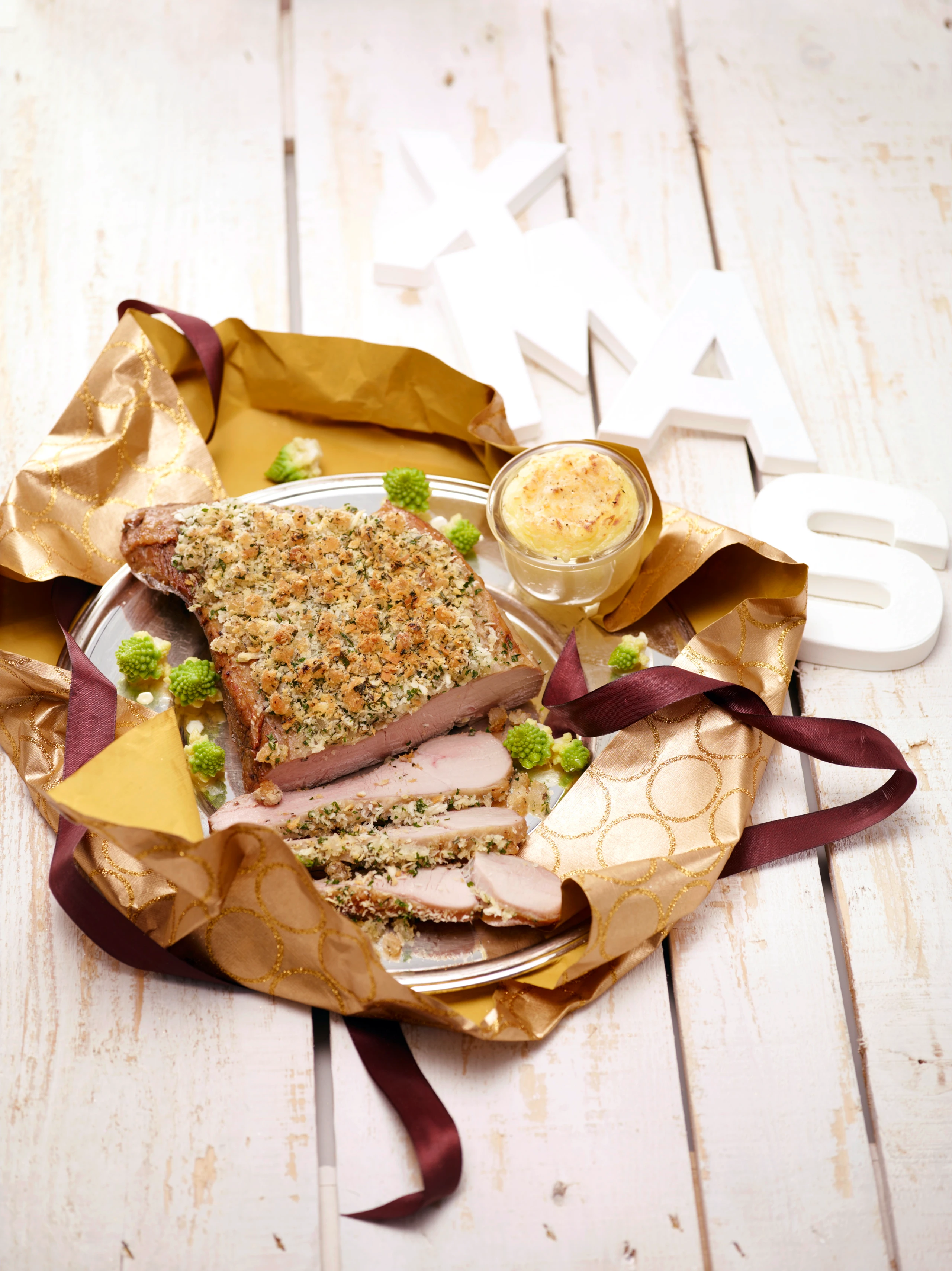 Kalbstafelspitz mit Lardo-Kräuterkruste