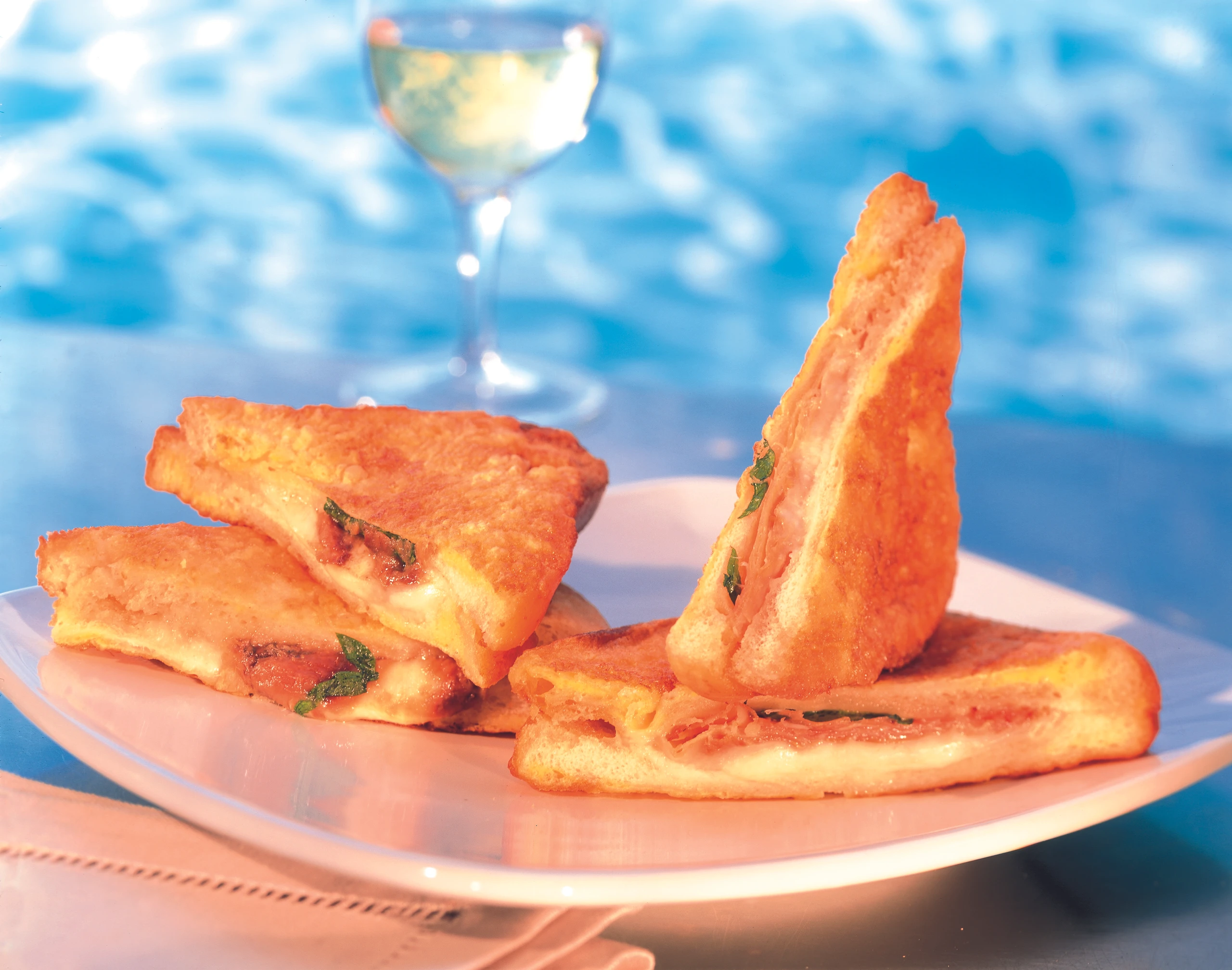 Pandorato: Römisches, pikant gefülltes Brot aus der Pfanne