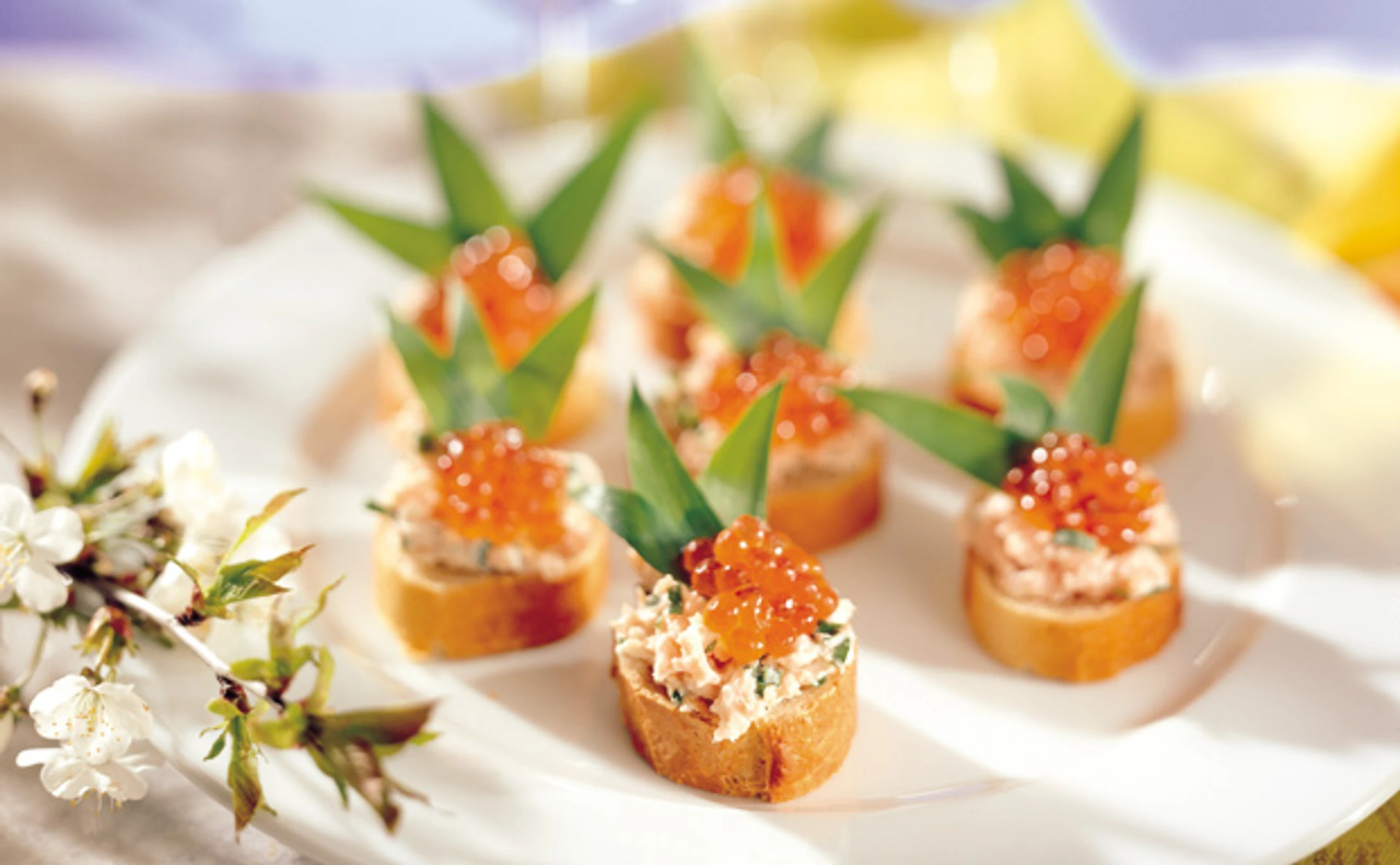 Bärlauch-Lachshappen mit Keta Kaviar