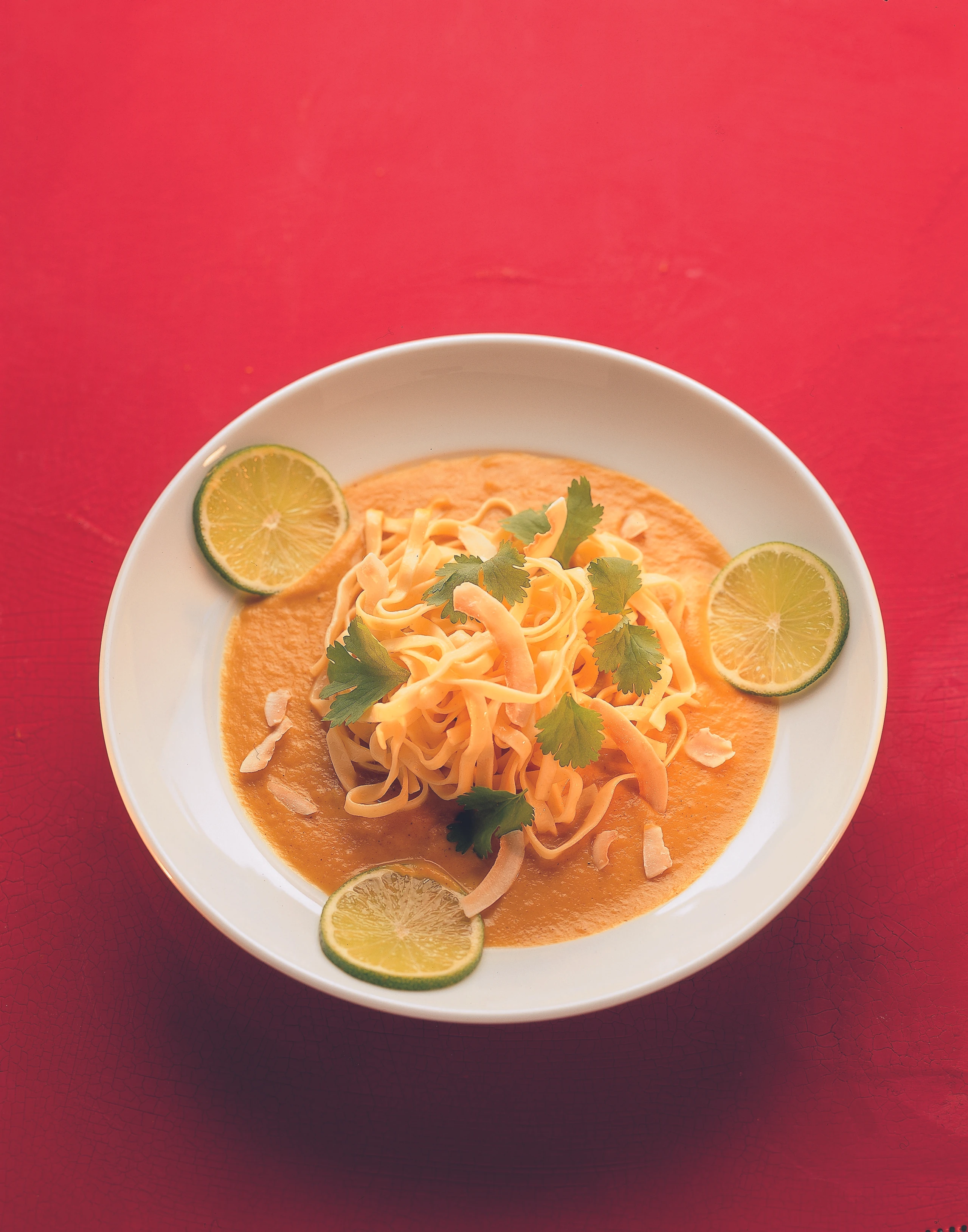 Kokoscurry mit Tagliatelle