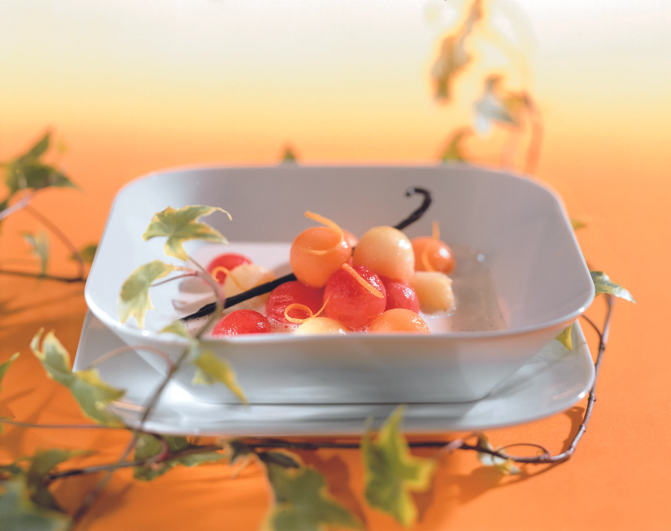 Melonencocktail mit Vanille-Kokossauce